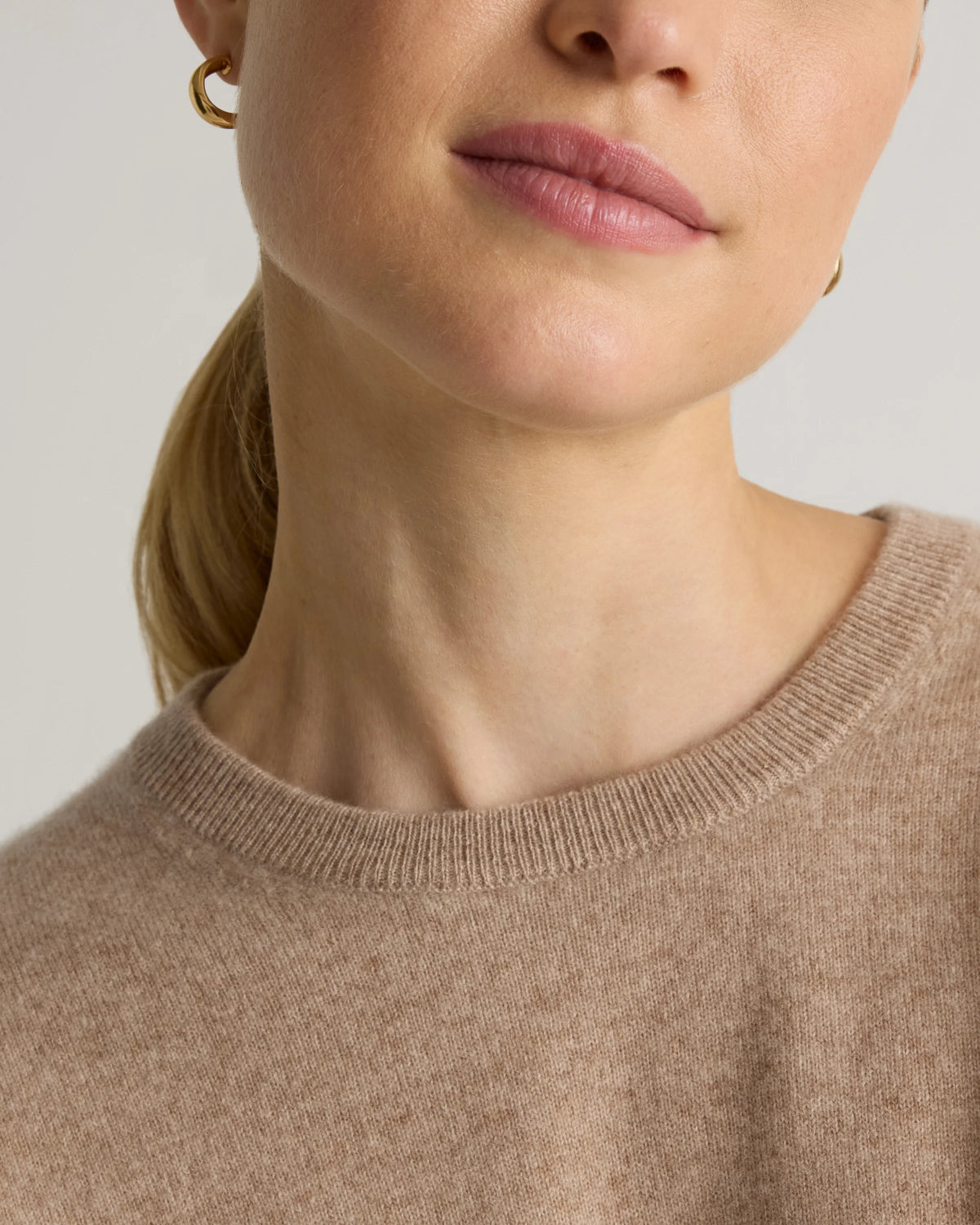 Mongolian Cashmere Crewneck Sweater - XS / Ivory