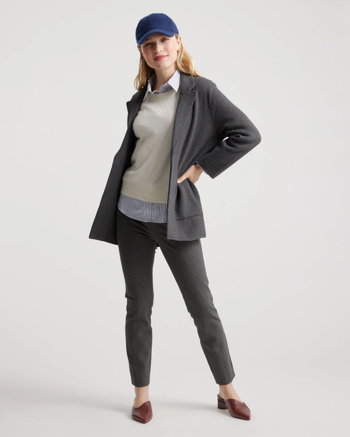 Ultra-Stretch Ponte Pintuck Ankle Pants - XS / Ecru