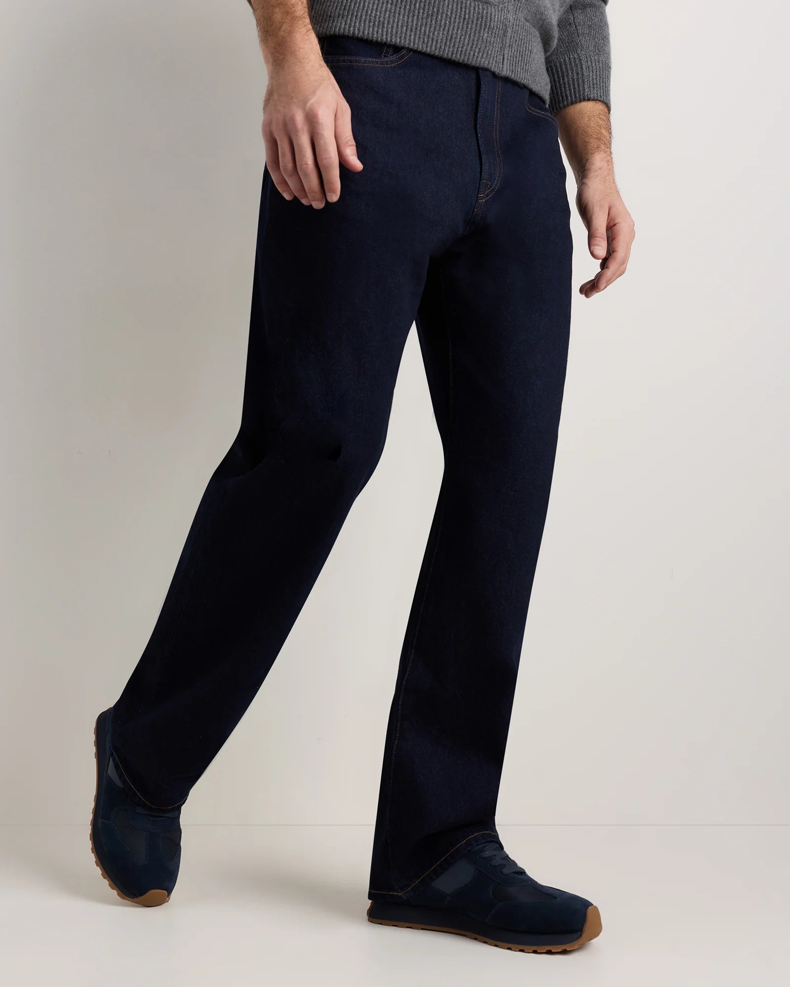 Italian Leather and Suede Retro Runner - 7 / Dark Navy Secondary image