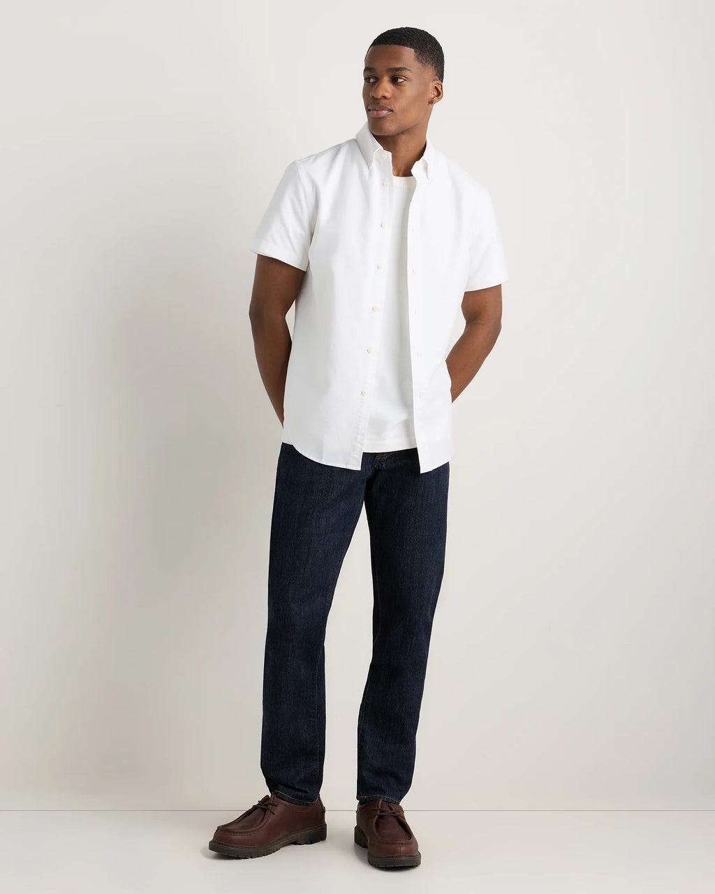 100% Organic Cotton Short Sleeve Oxford Shirt - S / Dark Coal