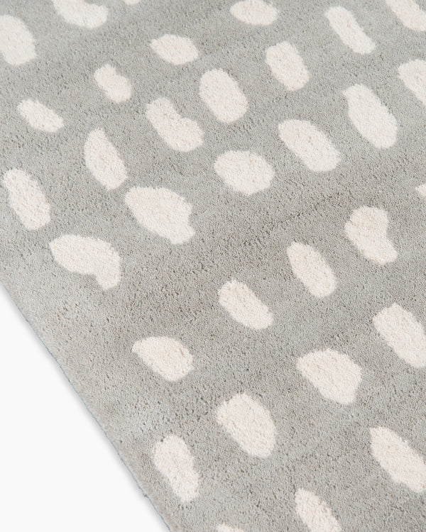 Painterly Dots Hand-Tufted Wool Rug - 3'6" x 5'6" / Navy