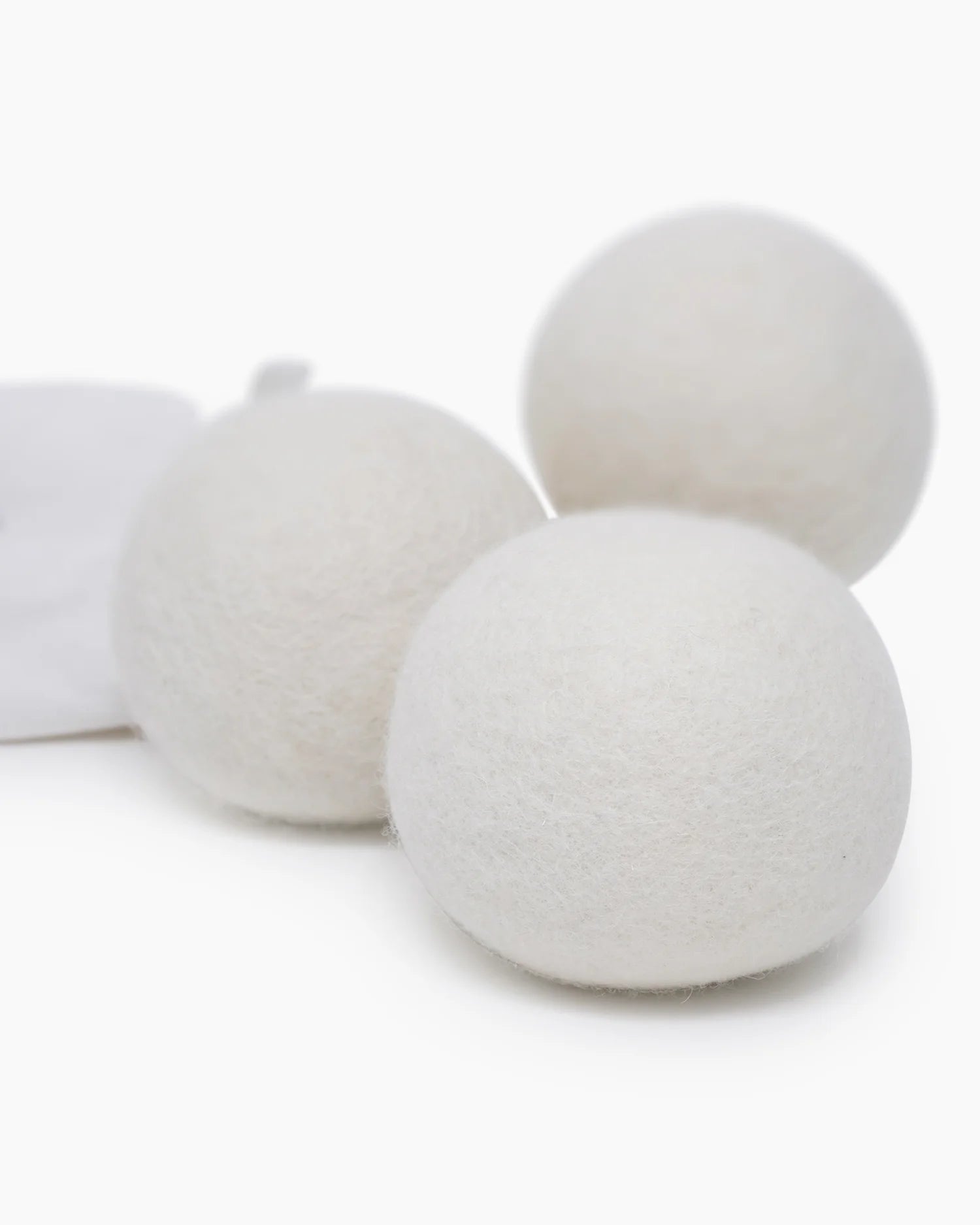 100% New Zealand Wool Dryer Balls - Set of 3 / Natural Secondary image