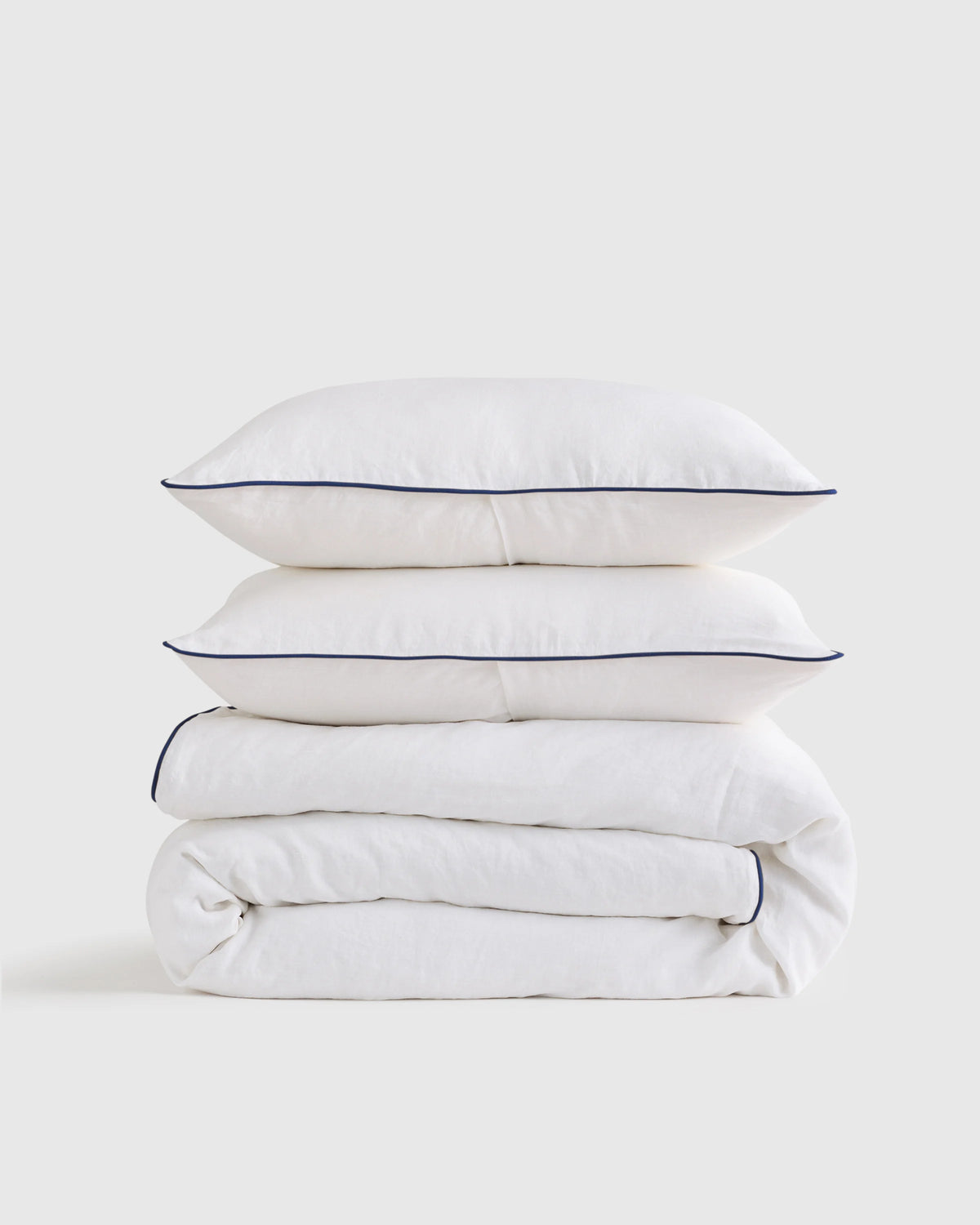 European Linen Piped Duvet Cover Set - Twin / White/Cherry