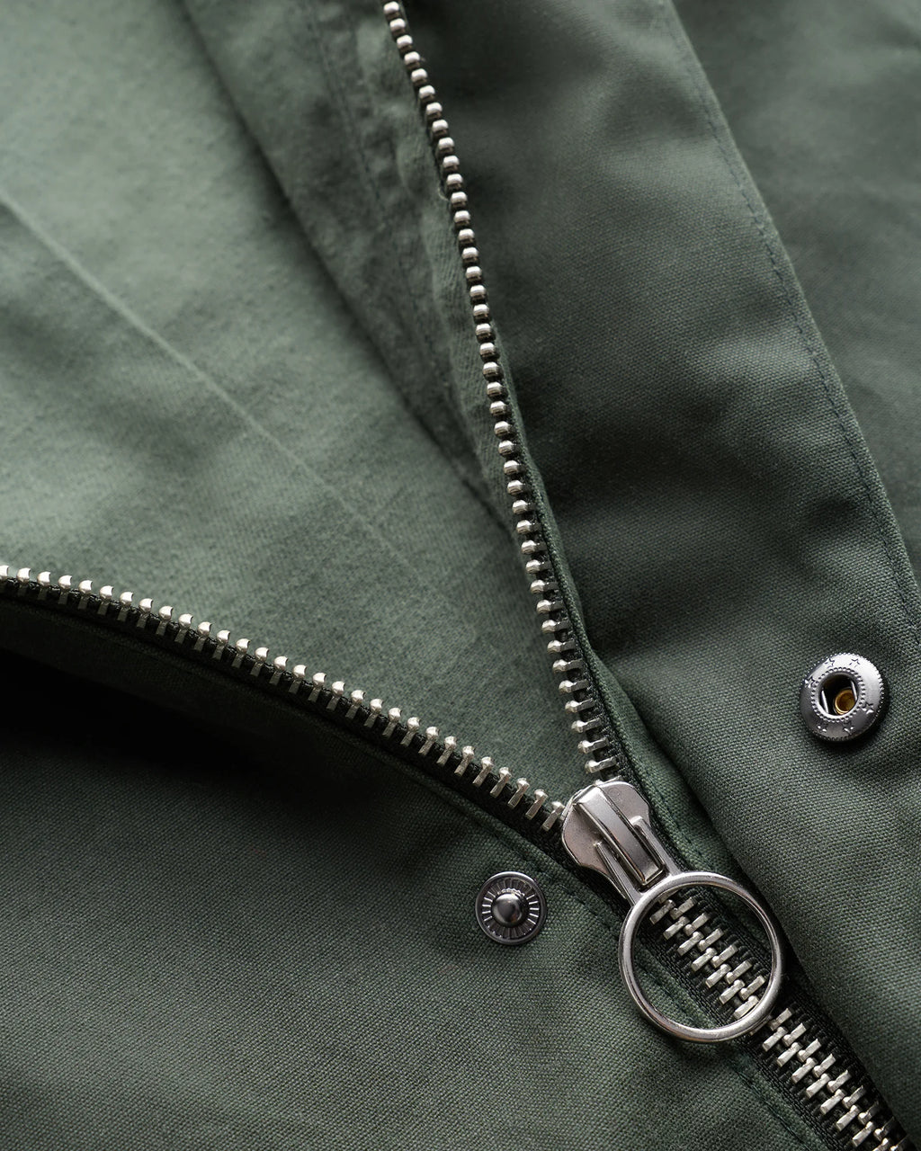 Organic Waxed Cotton Barn Jacket - S / Rustic Olive