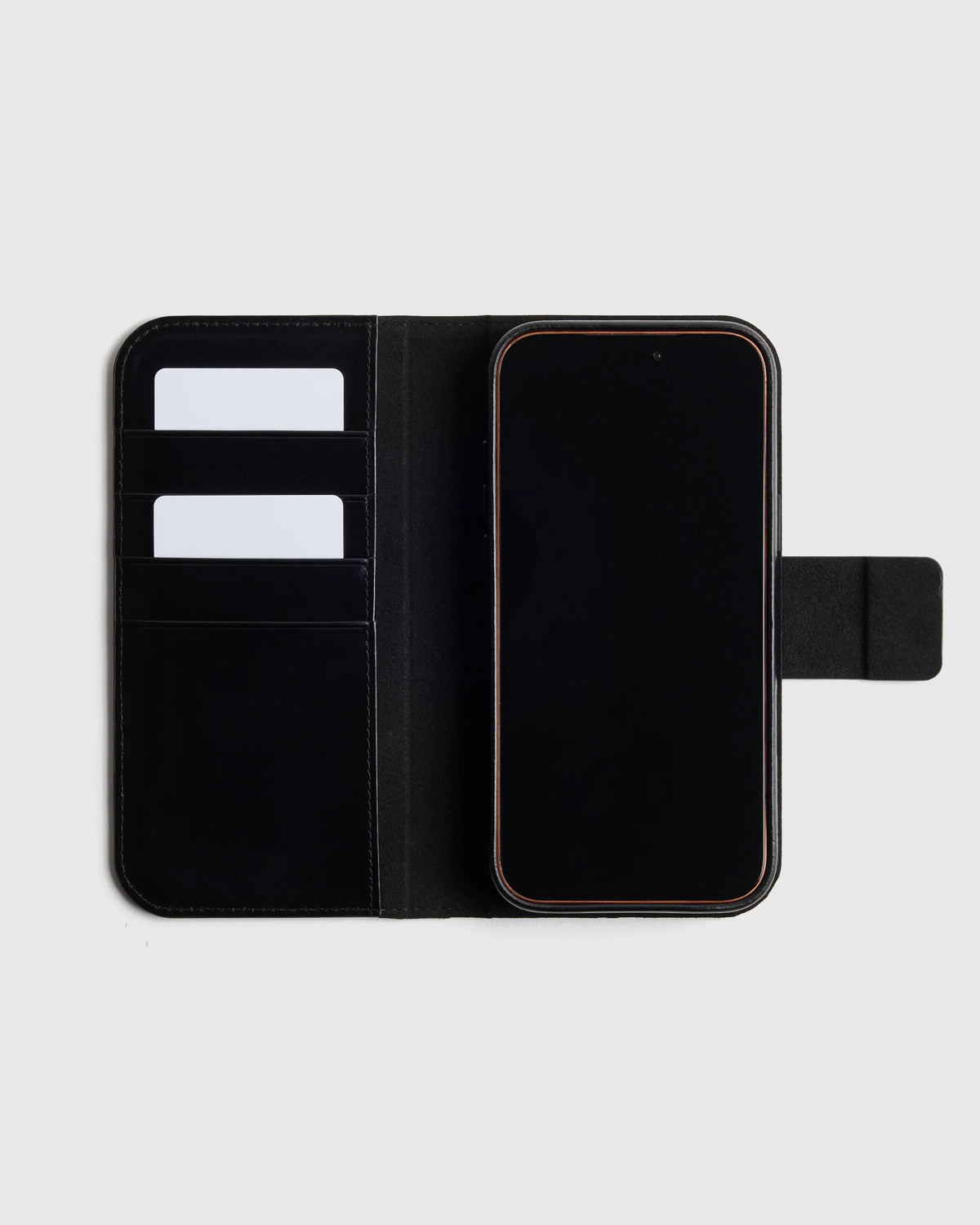 Italian Leather Phone 2-in-1 Folio Case - 17 Pro / Black Main image