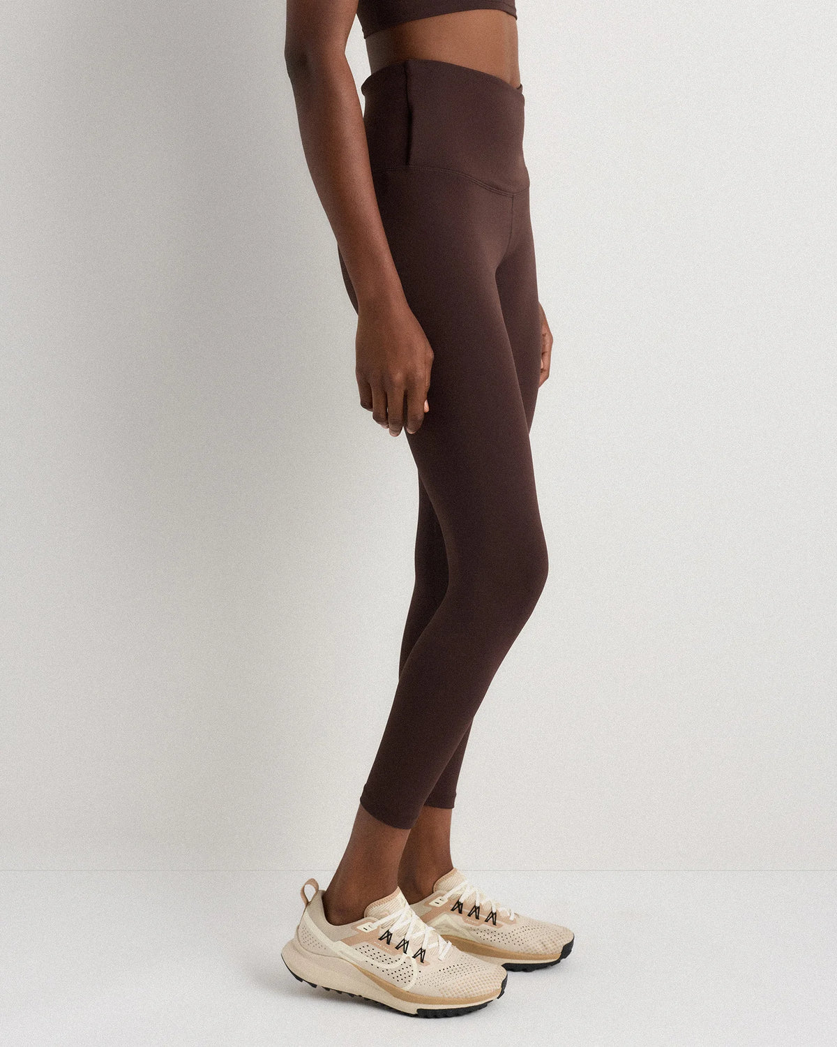 Ultra-Form High-Rise Crossover Legging - XS / Dark Coal