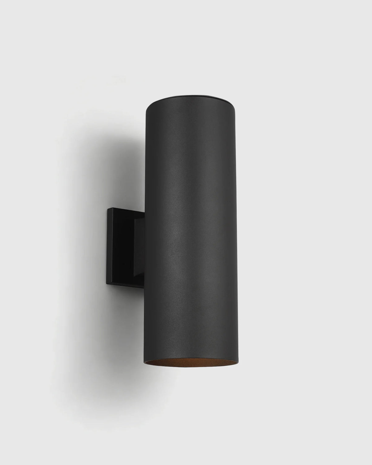 Outdoor Aluminum Cylinder Wall Sconce - One Size / Black Main image