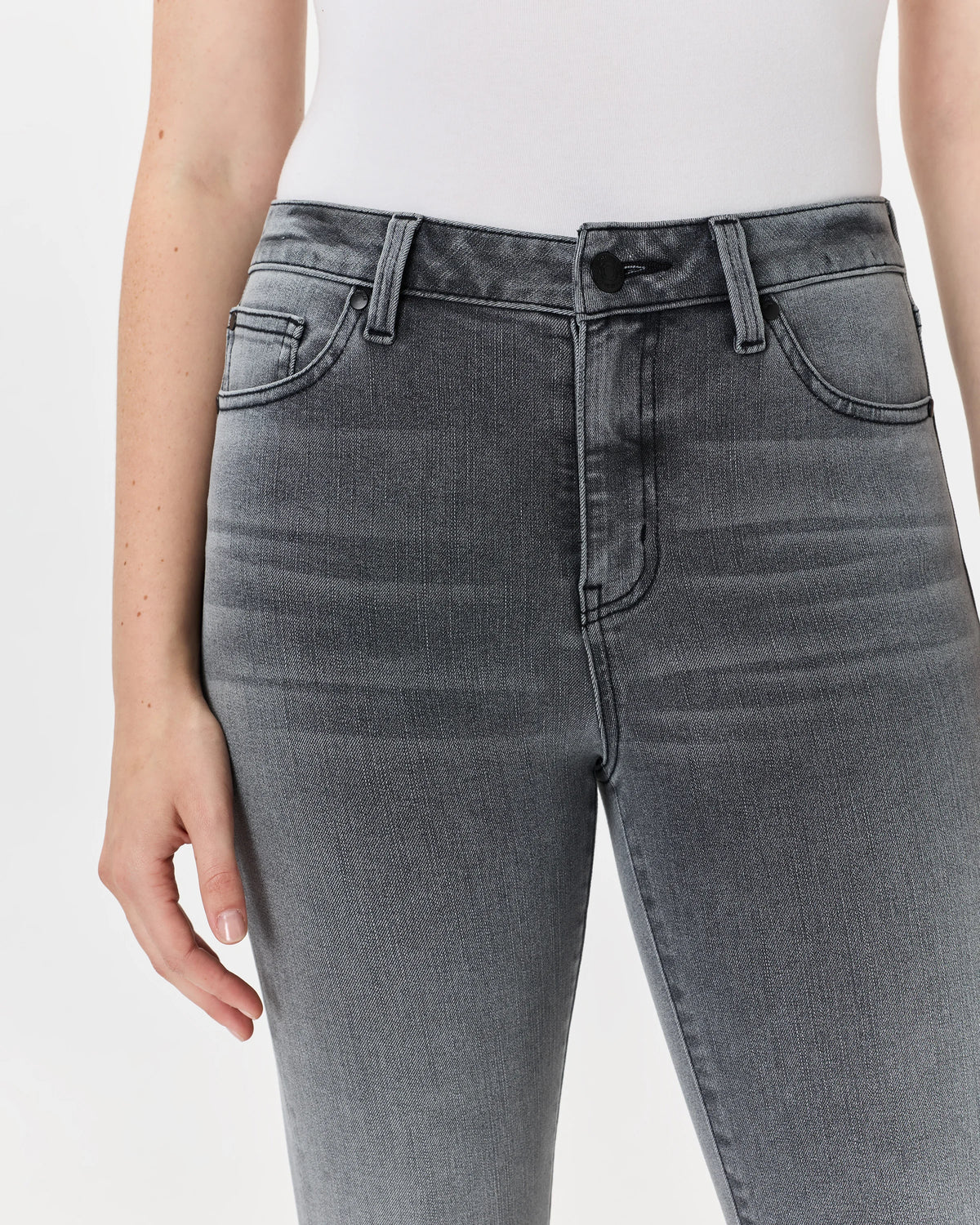 Bella Stretch Skinny Jeans - 24 / Black