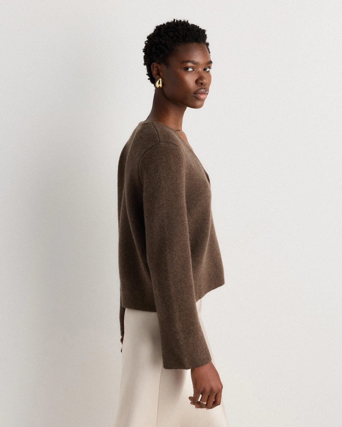 Mongolian Cashmere Structured V-Neck Cardigan - XS / Black