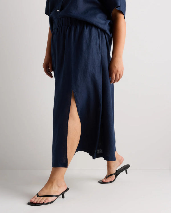 100% European Linen Maxi Skirt - 1X / Black