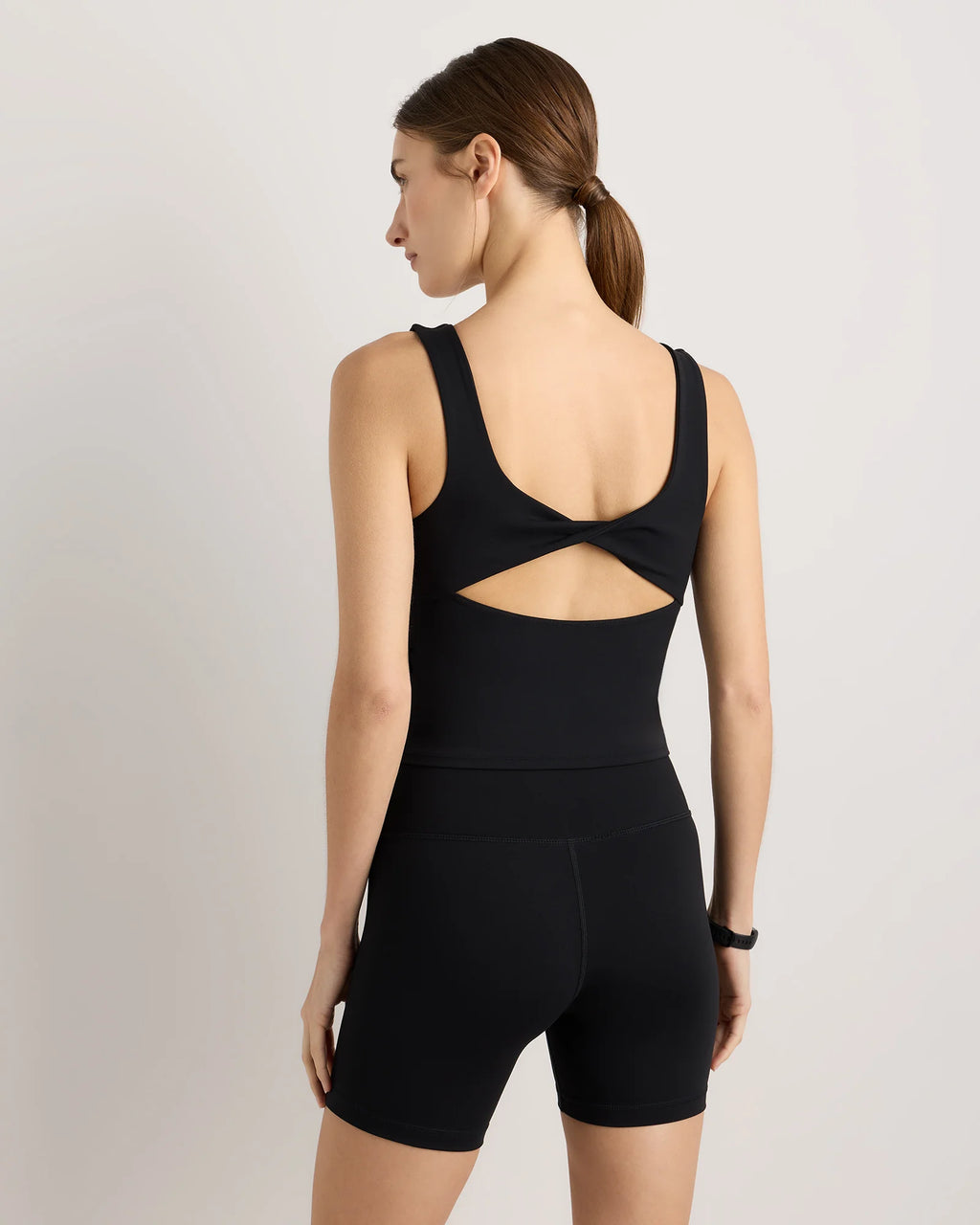 Power-Up Scoop Neck Bra Tank - XS / Classic White