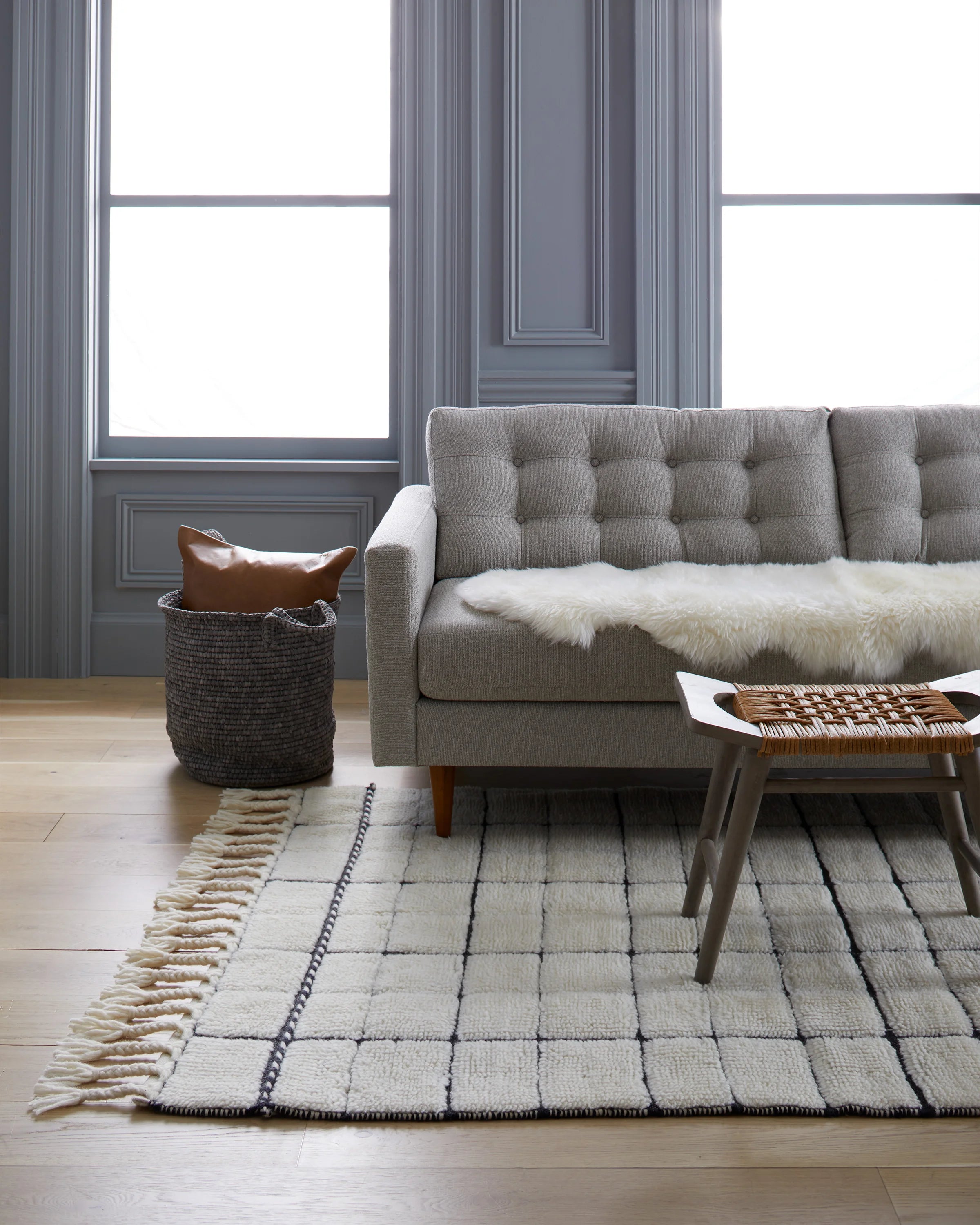 Rima Wool Shag Rug - 3' x 5' / Ivory/Black Secondary image