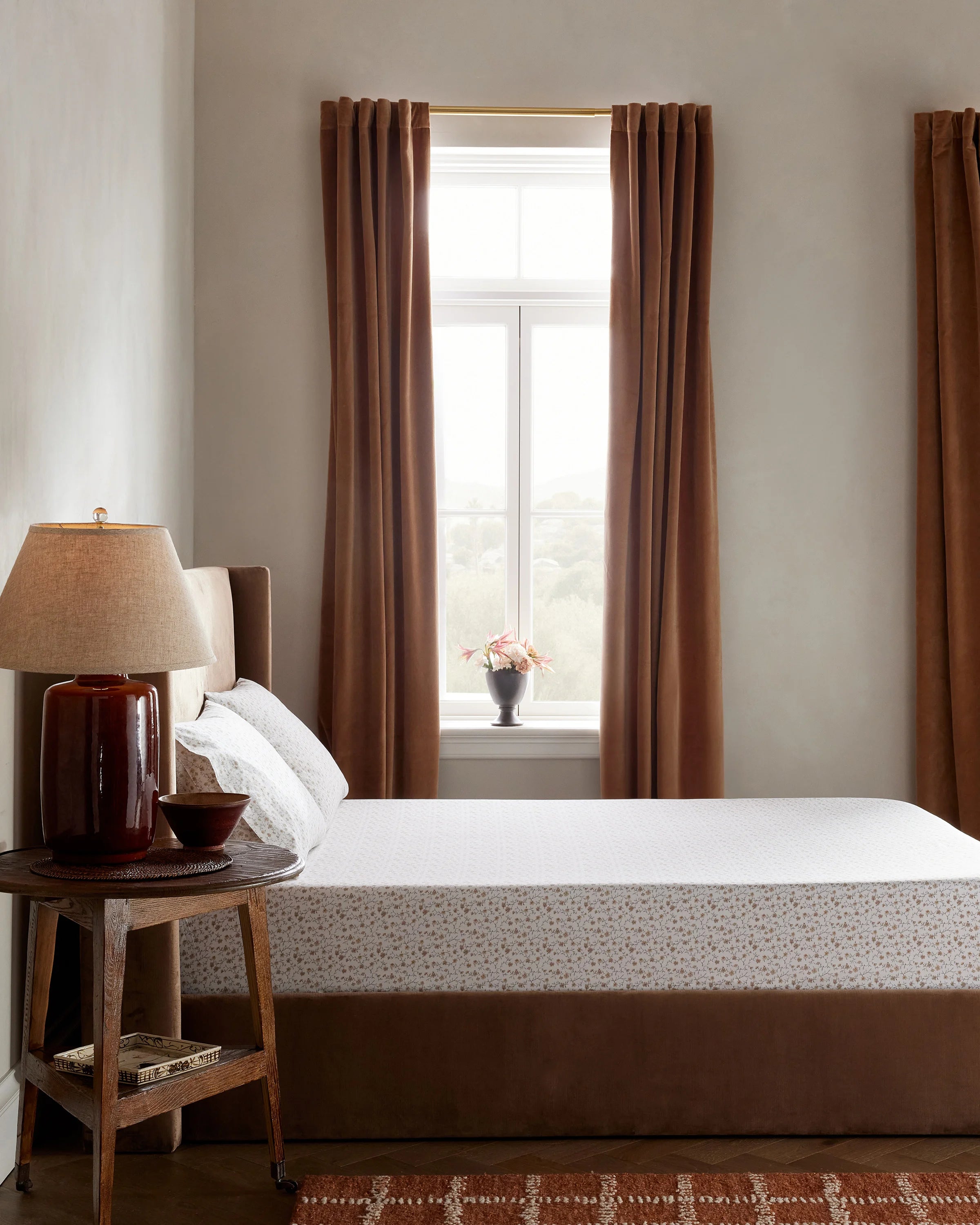 Organic Crisp Percale Floral Fitted Sheet Set - Twin / Toffee Florette Secondary image