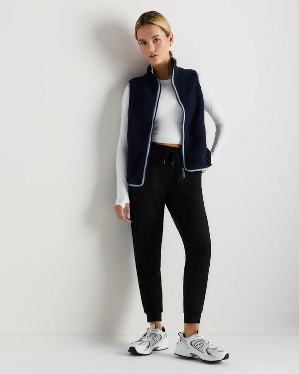 Sherpa Full-Zip Vest - XS / Black