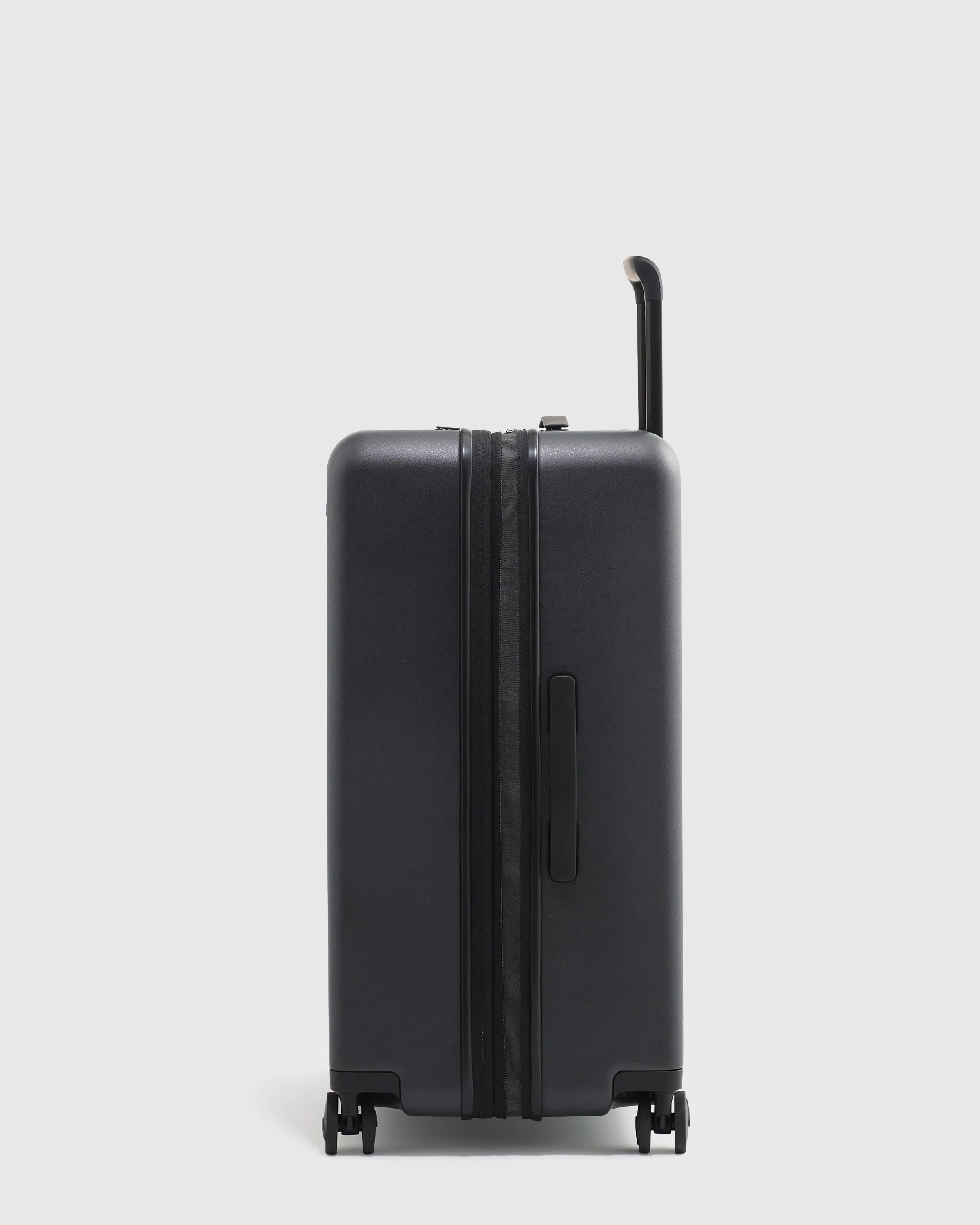 Expandable Carry-On & Medium Check-In Suitcase Set - One Size / Black Secondary image