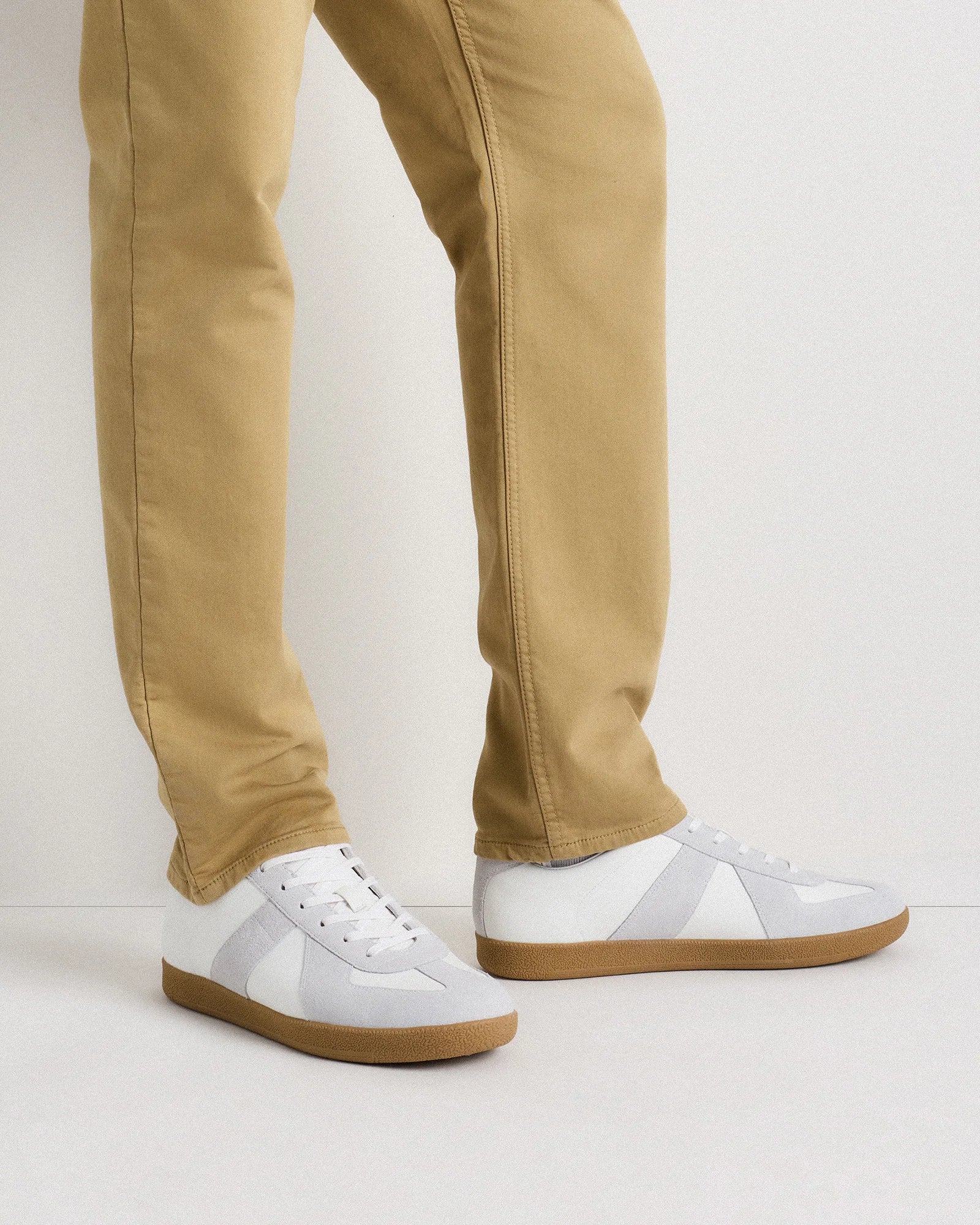 Italian Leather & Suede Lifestyle Trainer - 7 / White Secondary image