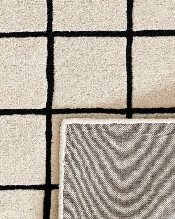 Bowie Wool Rug - 5' x 8' / Brown