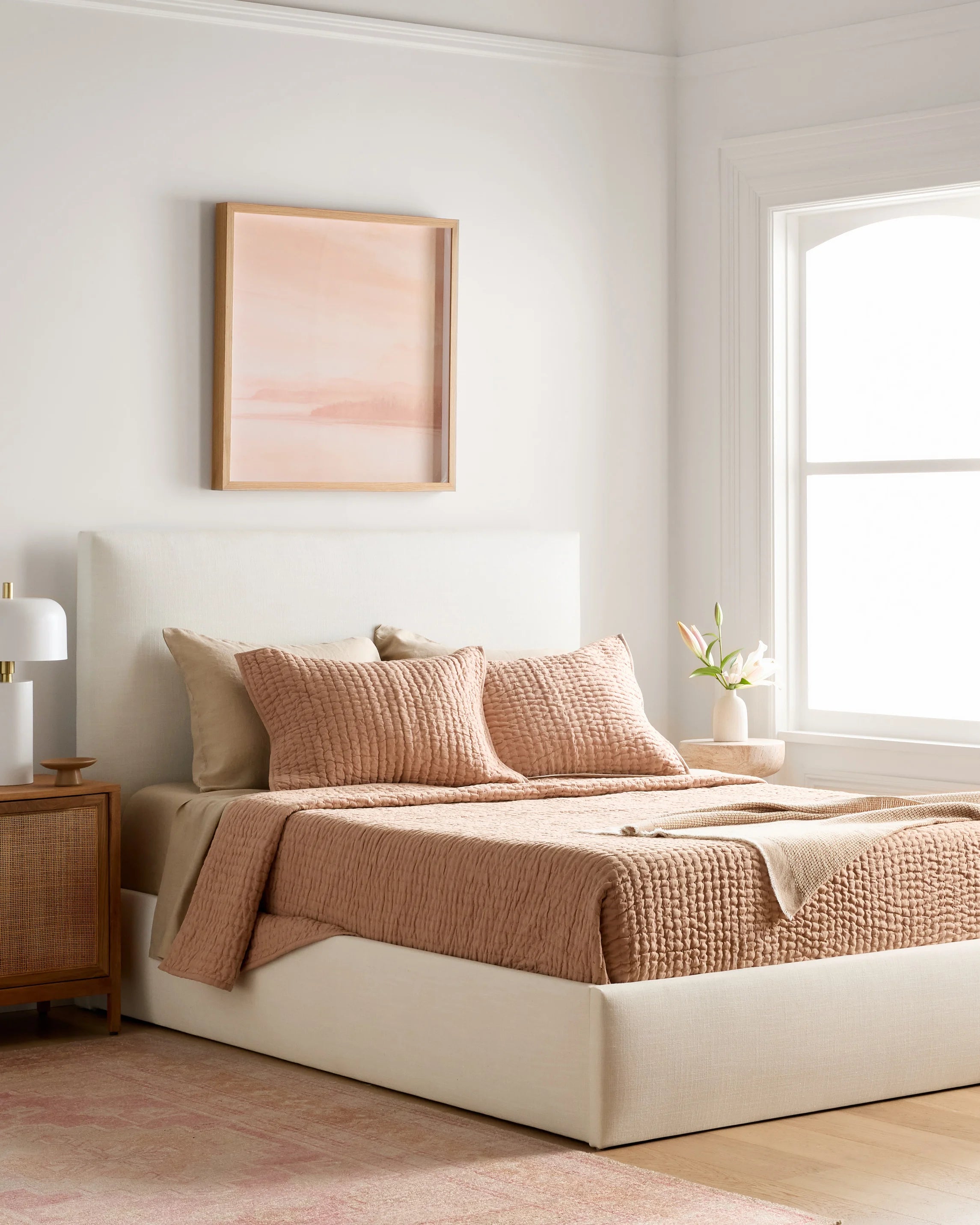 Square Bed in Performance Linen - Full / Ivory Secondary image