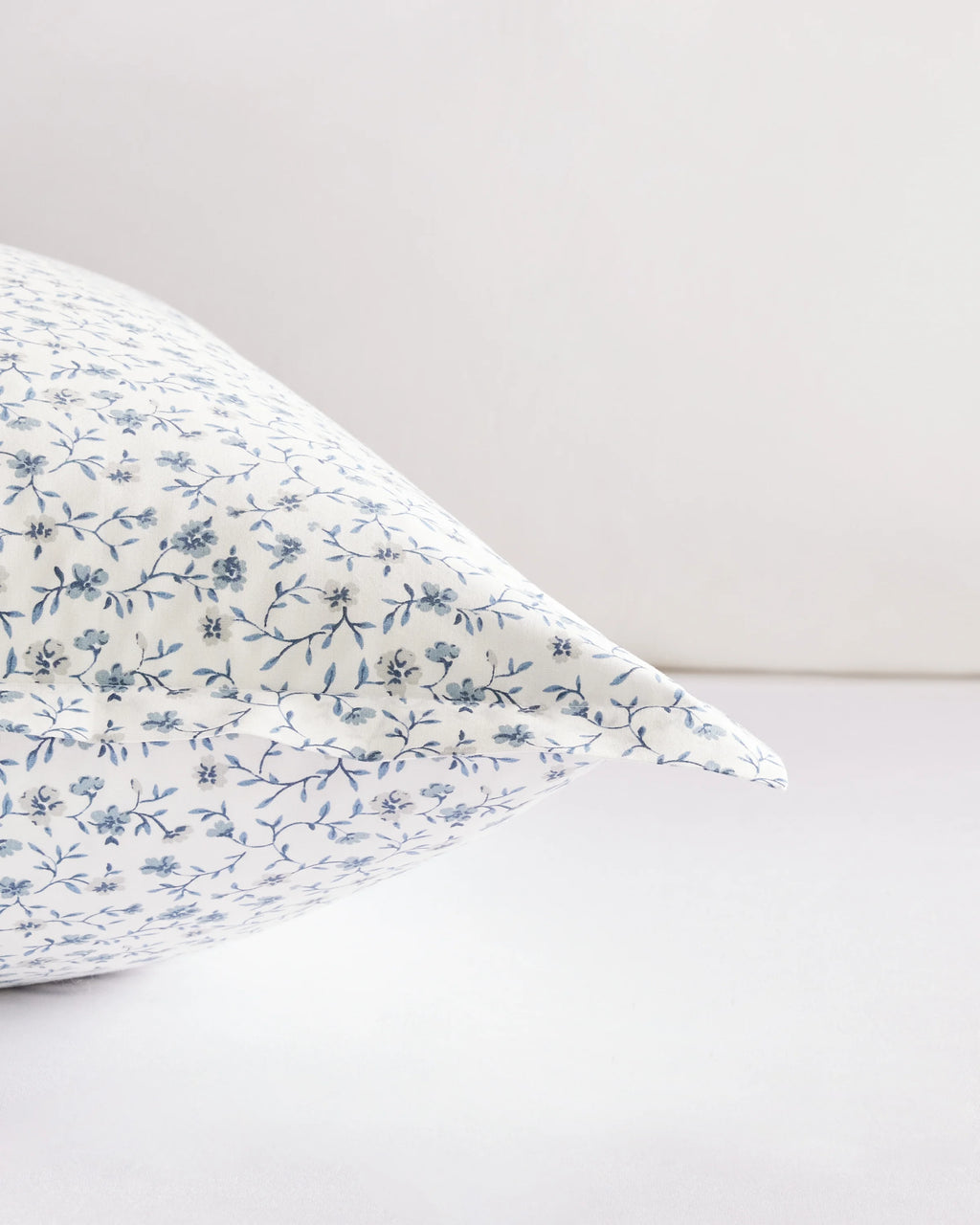 Organic Crisp Percale Floral Euro Sham - Euro / Toffee Florette