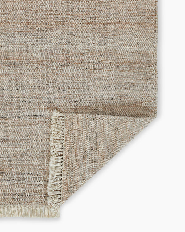Sloane Indoor/Outdoor Rug - 5' x 8' / Silver