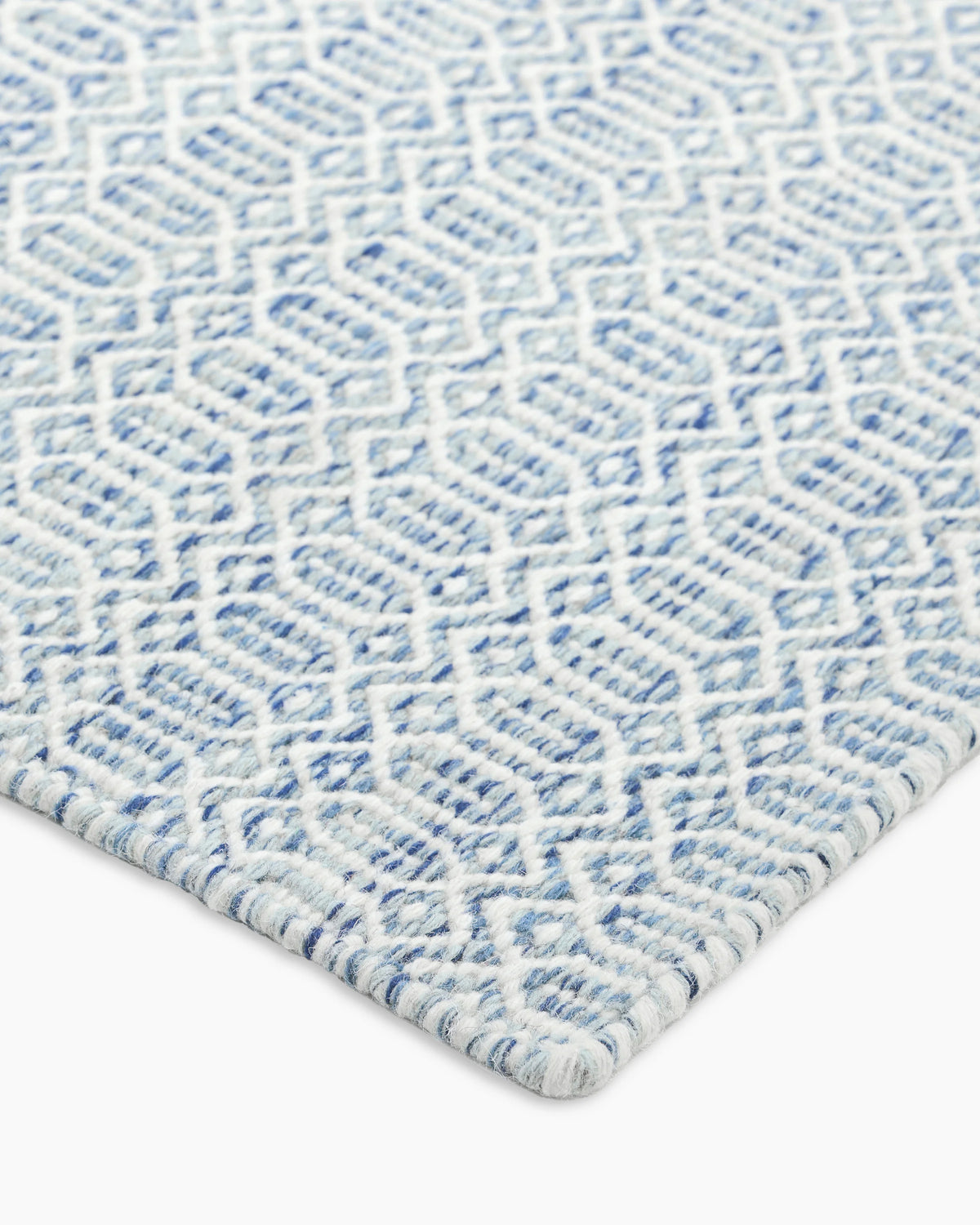 Vale Handwoven Wool Rug - 5' x 8' / Blue Main image