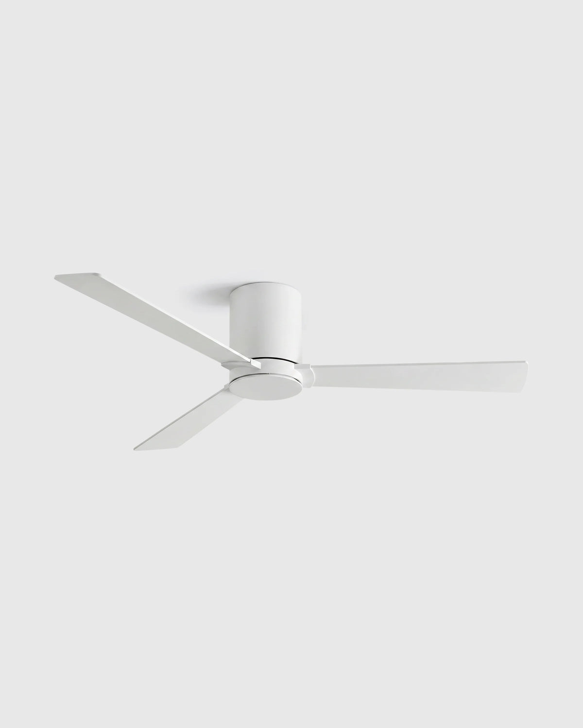 Minimalist Hugger Wood Blade Ceiling Fan - 44" / White Main image