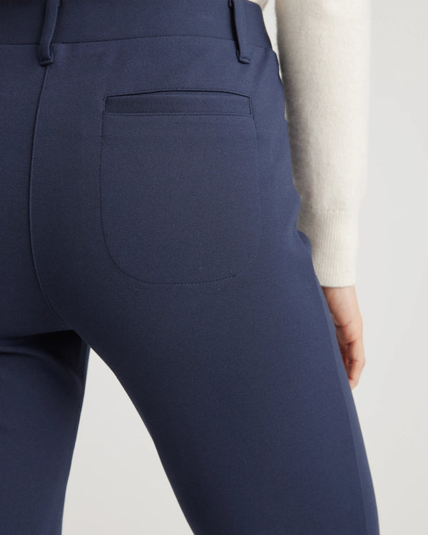 Ultra-Stretch Ponte Straight Leg 4-Pocket Pants - XS / Black