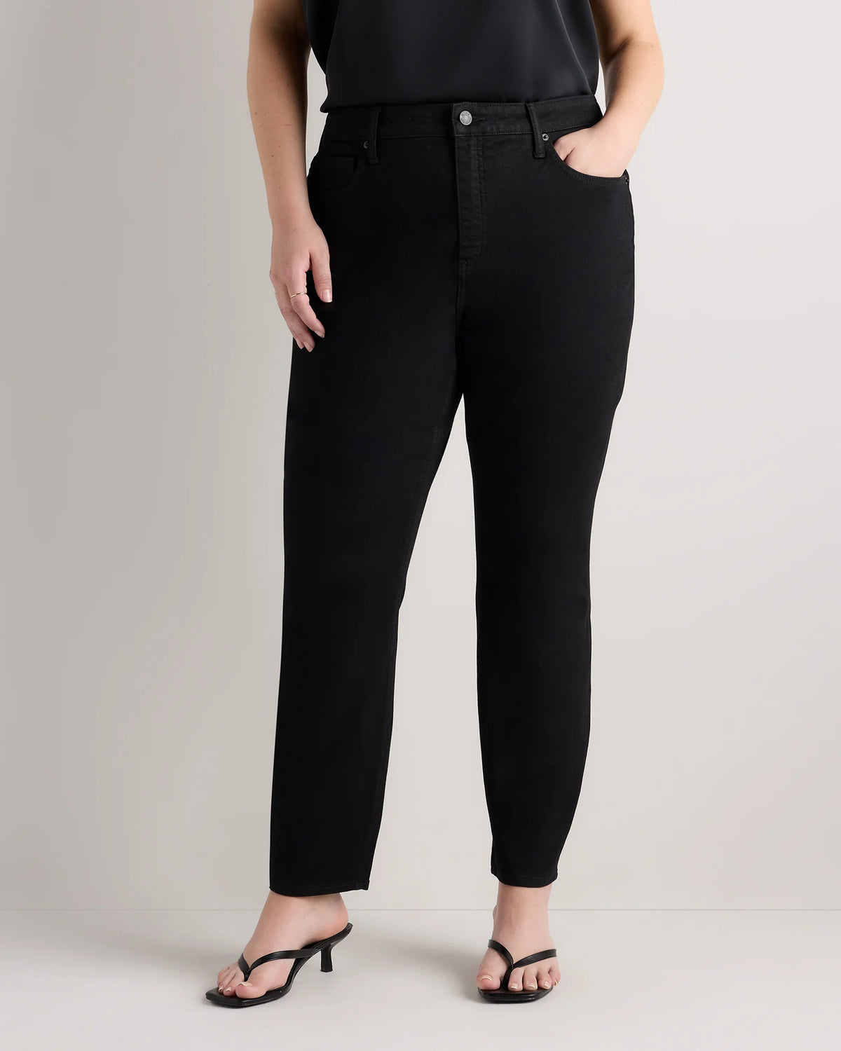 Bella Stretch Skinny Jeans - 33 / Black Main image