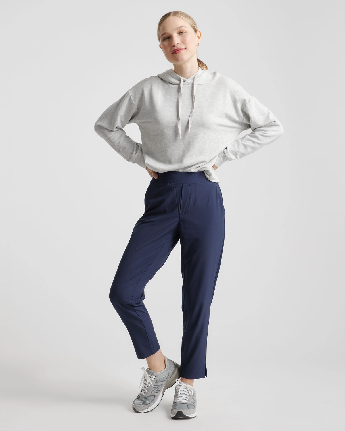 Performance Tech Ankle Pants - XS / Navy