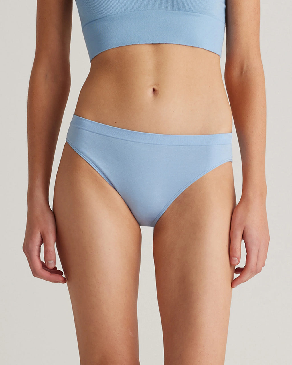Smoothing Comfort Bikini (6-Pack) - XS / Cocoa