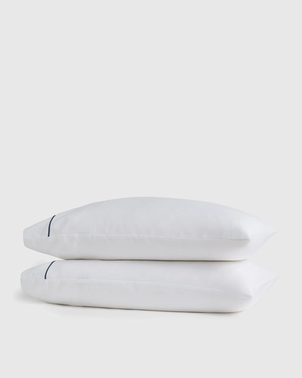 Signature Giza Cotton Sateen Embroidered Pillowcase Set - Standard / White/Dried Sage