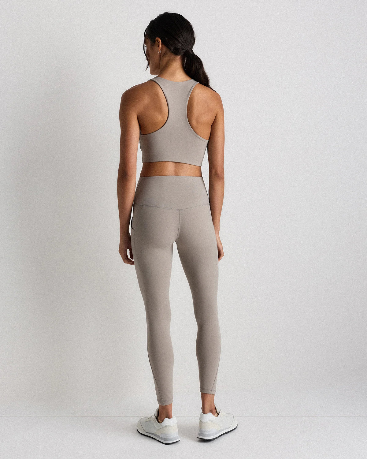 Ultra-Form High-Rise Pocket Legging - XS / Black