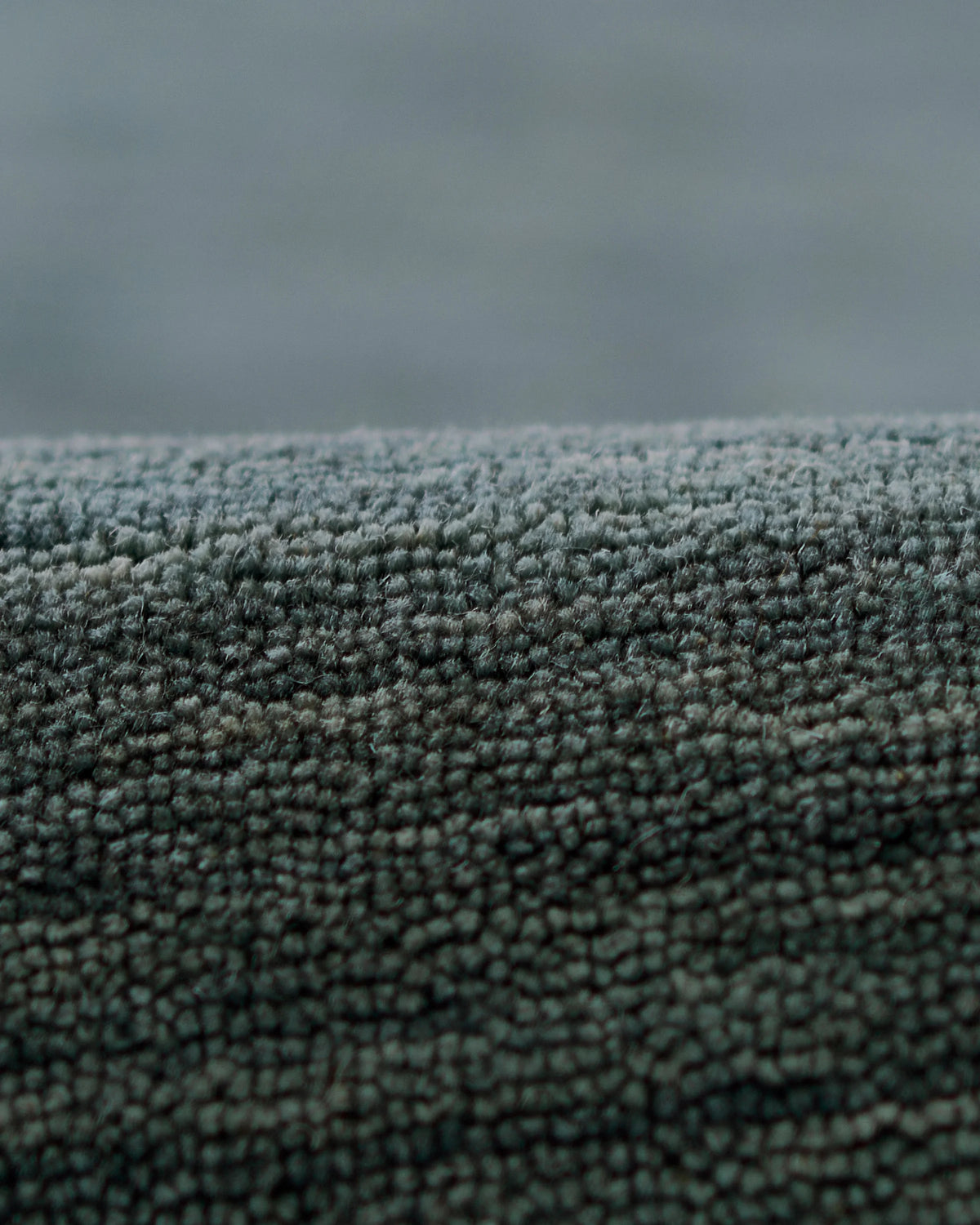 Wells Hand-Loomed Wool Rug - 5' x 8' / Blue Main image