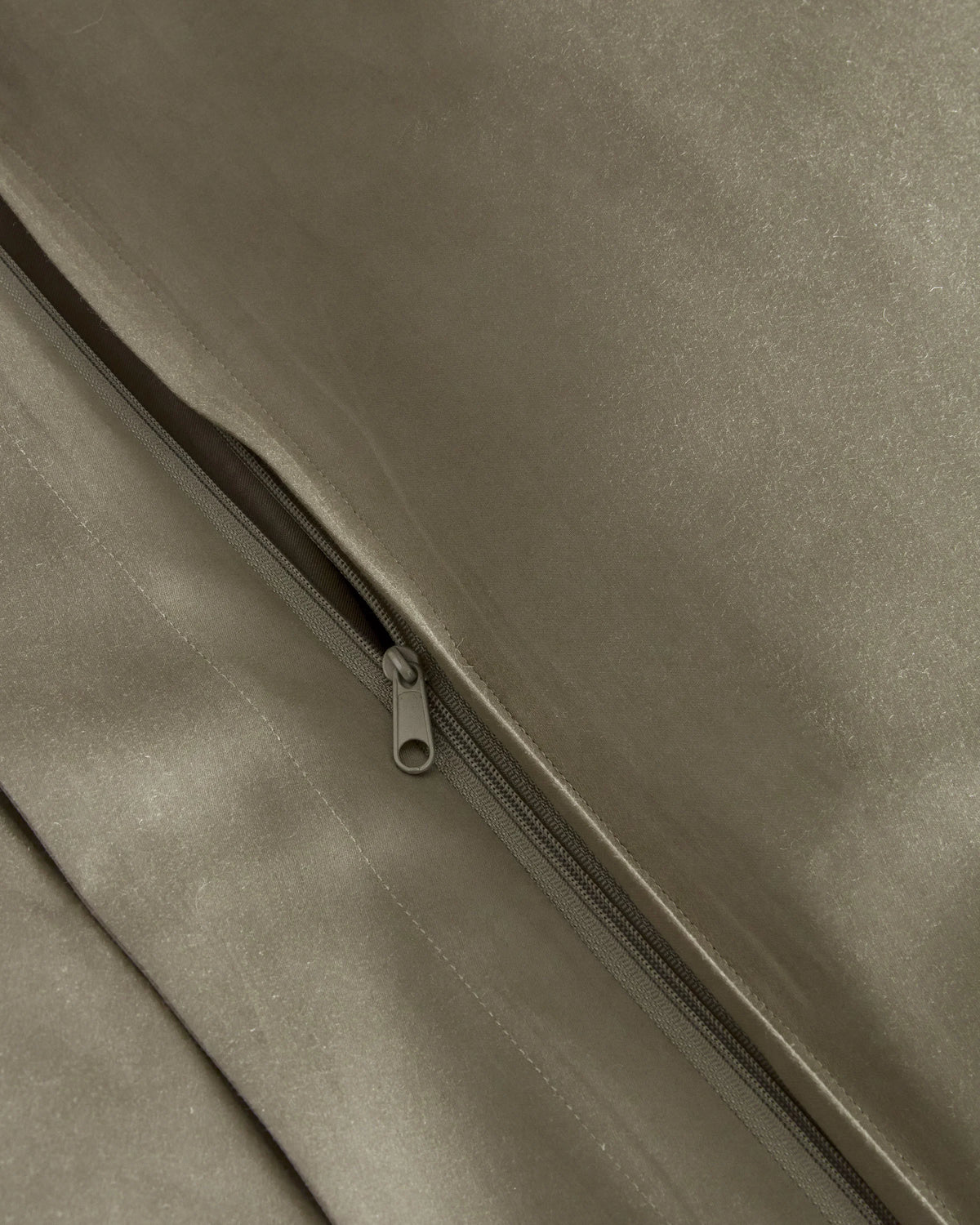Signature Giza Cotton Sateen Duvet Cover Set - Twin / Sand