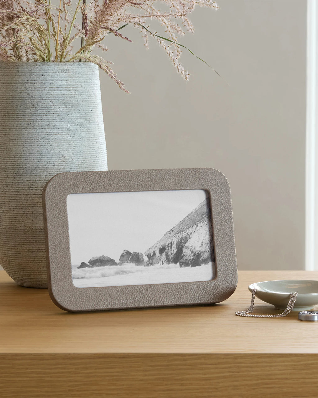 Shagreen Leather Picture Frames - 4x6 photo / Blush