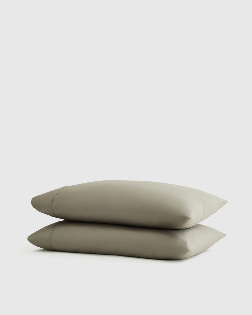 Signature Giza Cotton Sateen Pillowcase Set - Standard / White