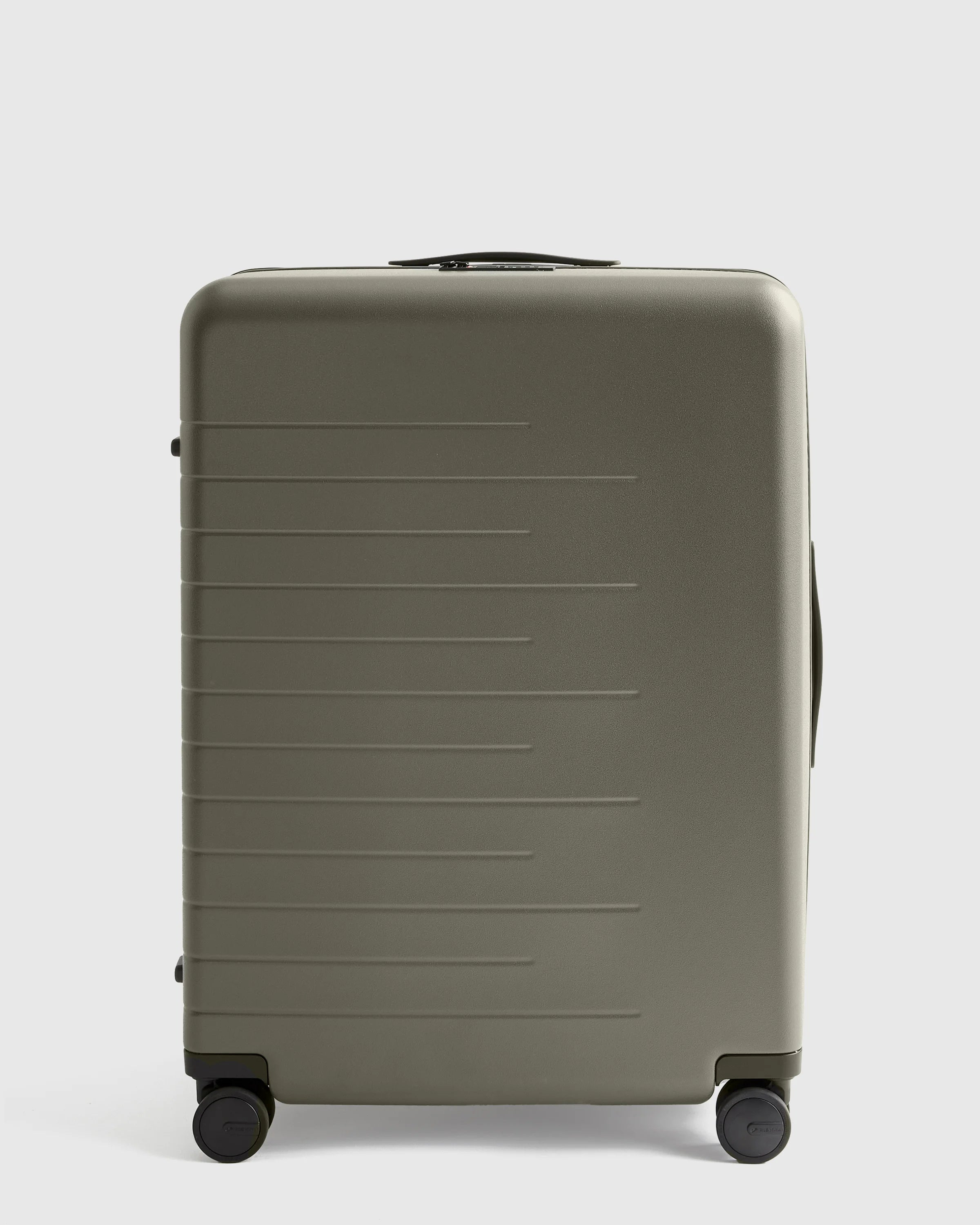 Small Carry-On & Large Check-In Suitcase Set - One Size / Olive Secondary image