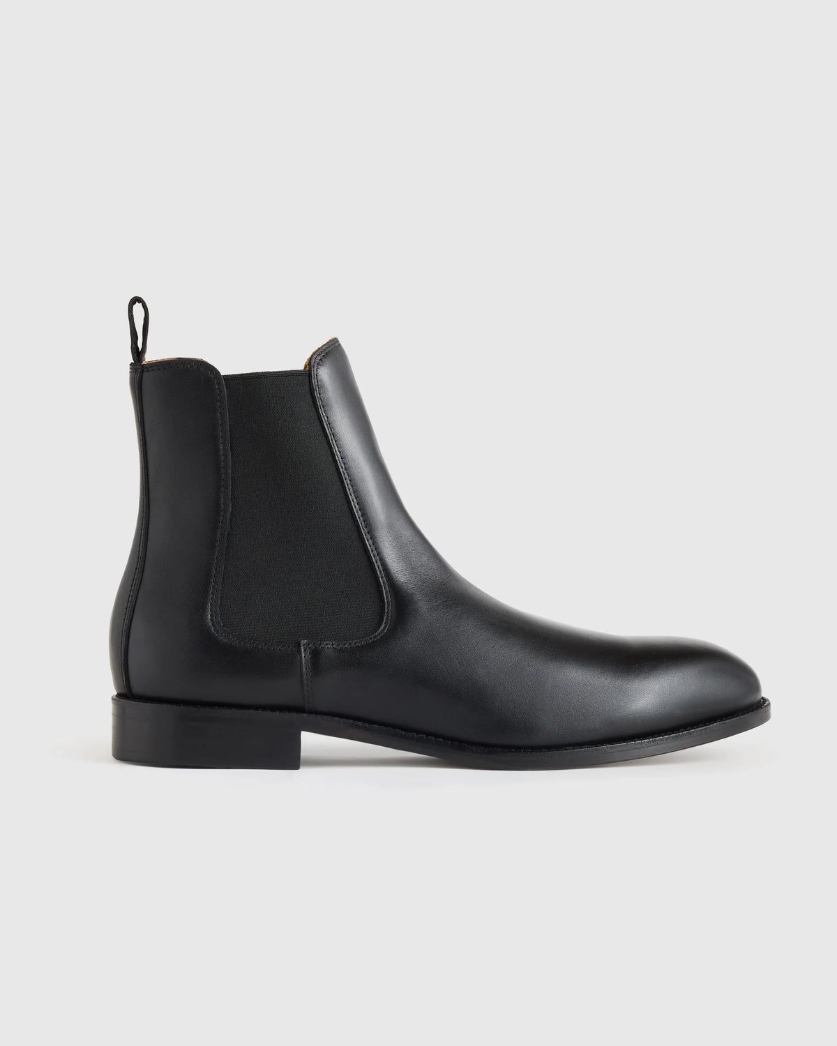 Essential Leather Dress Chelsea Boot - 7 / Black Main image