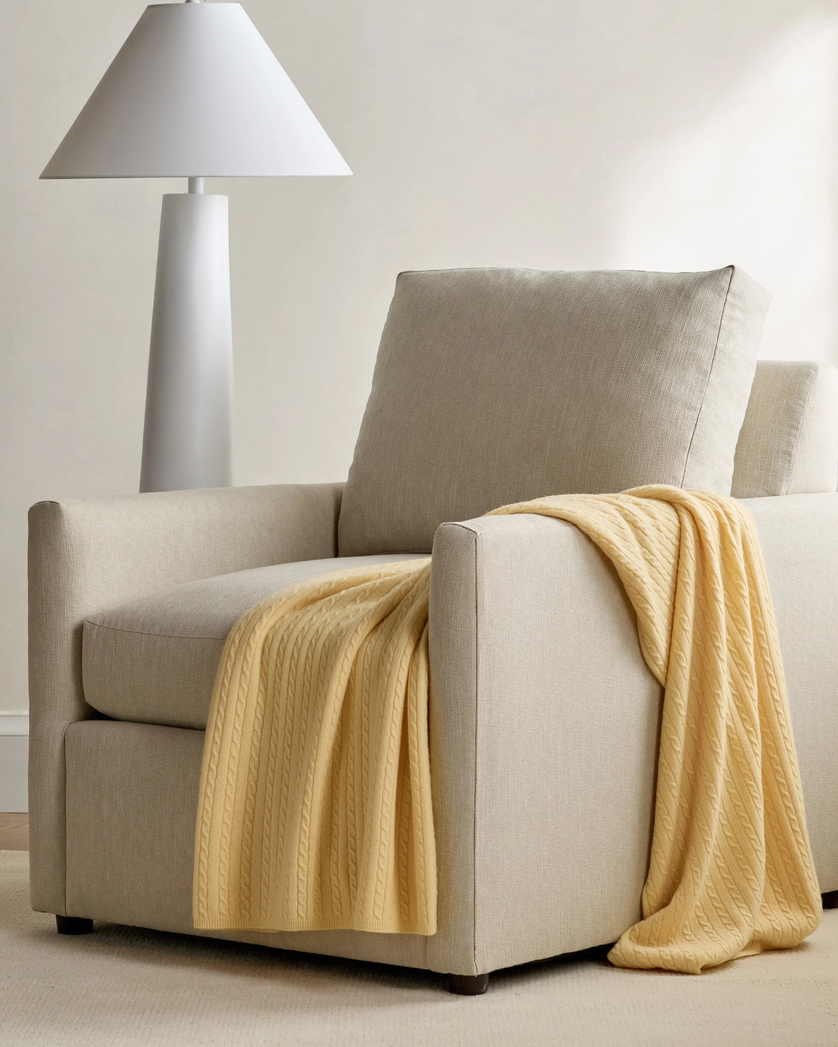 Cable Knit Cashmere Throw - 50x70 / Limoncello Main image
