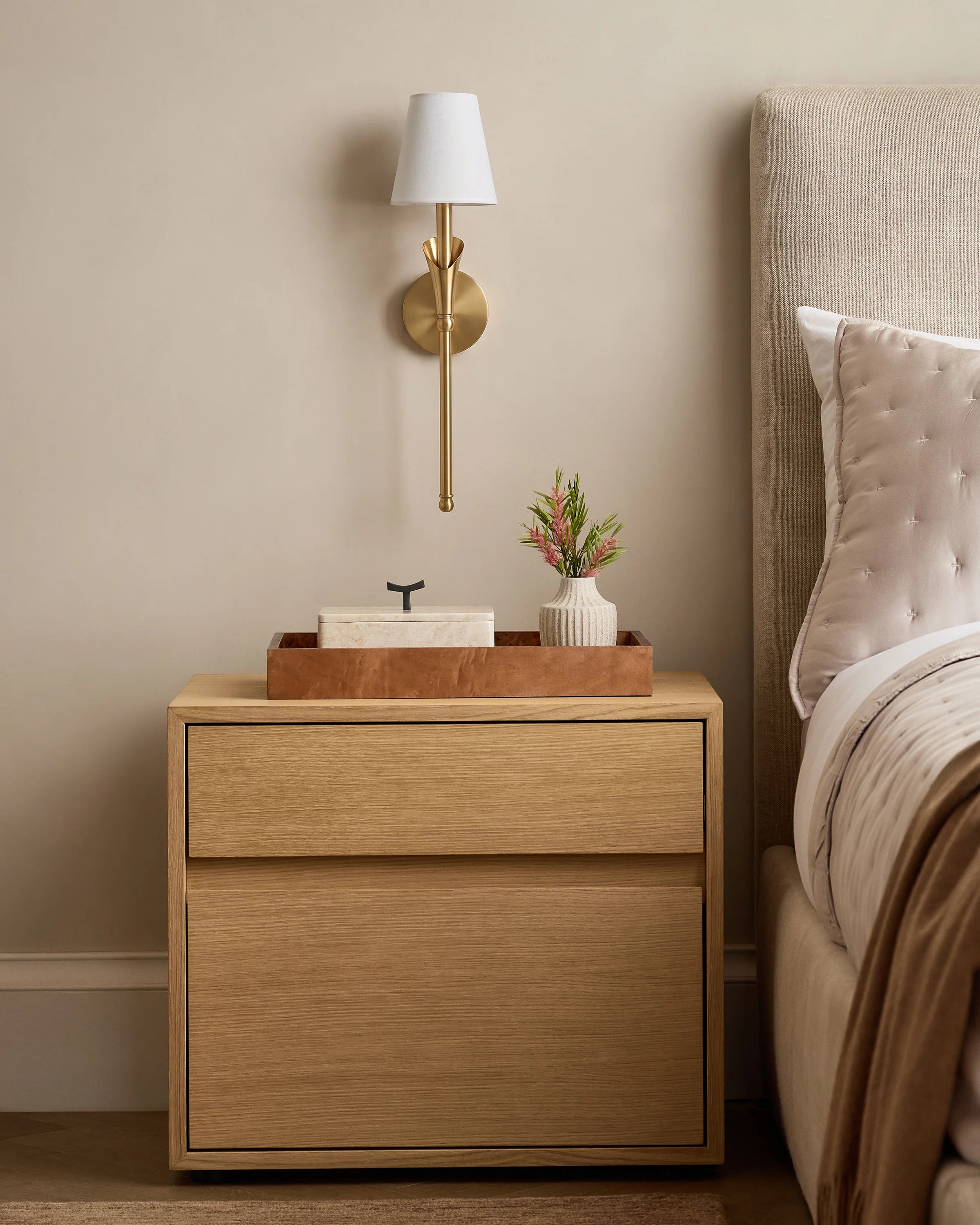 Flora Iron Sconce with Linen Shade - One Size / Brass Secondary image