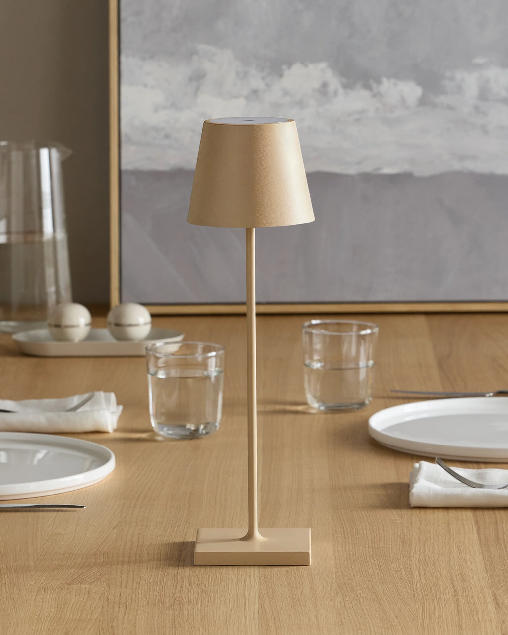 Poldina Pro Rechargeable Table Lamp by Zafferano - Regular / White