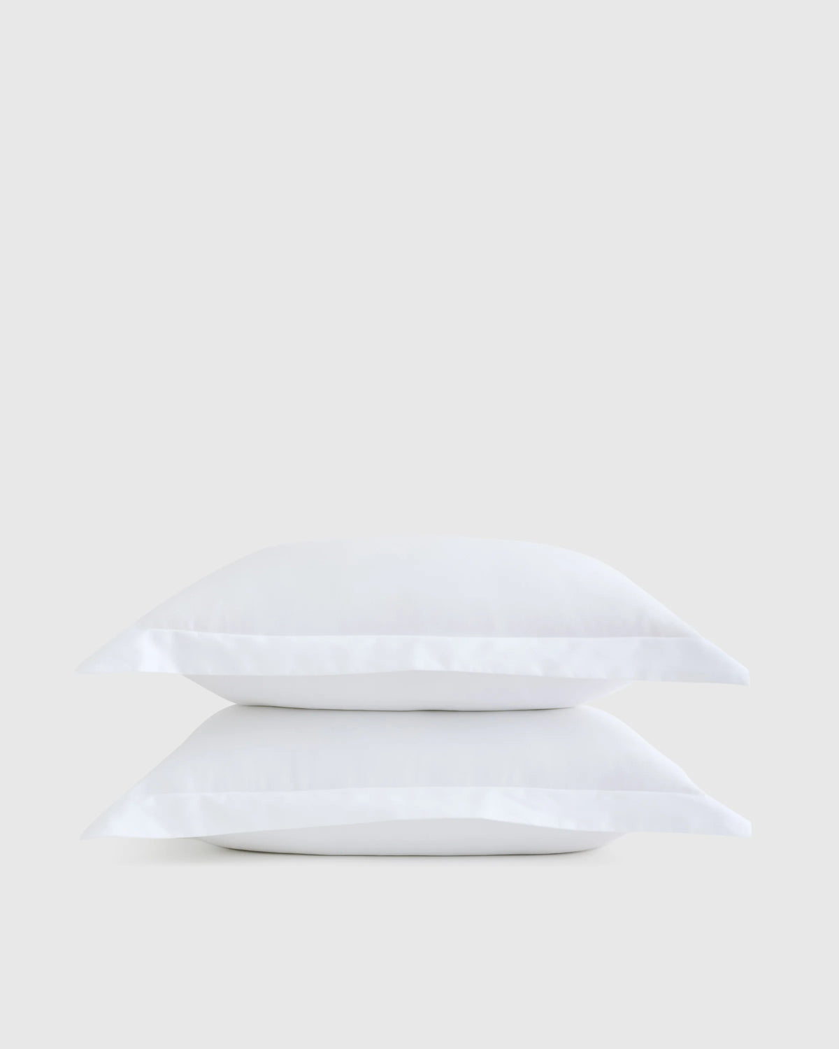 Signature Giza Cotton Sateen Sham Set - Standard / White Main image