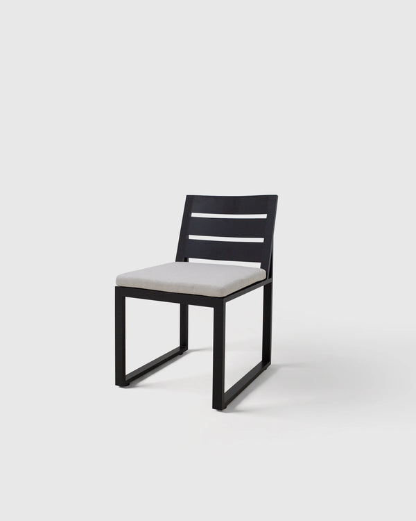 Linear Aluminum Outdoor Dining Side Chair (Set of 2) - Set of 2 / Dark Charcoal