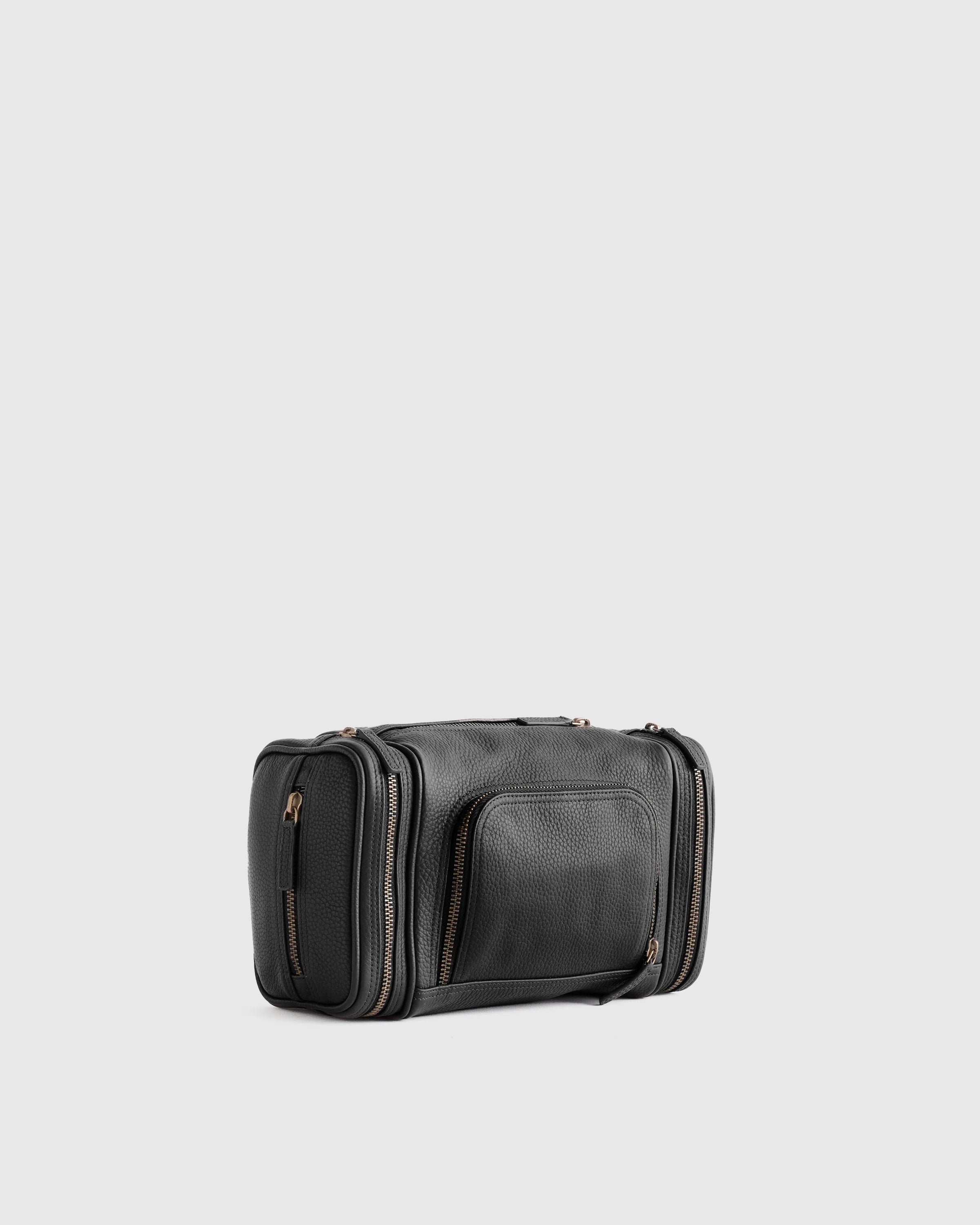 Nappa Leather Toiletry Bag - One Size / Black Secondary image
