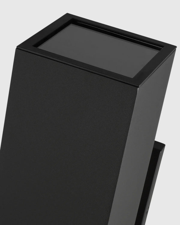 Outdoor Aluminum Rectangle Wall Sconce - One Size / Black