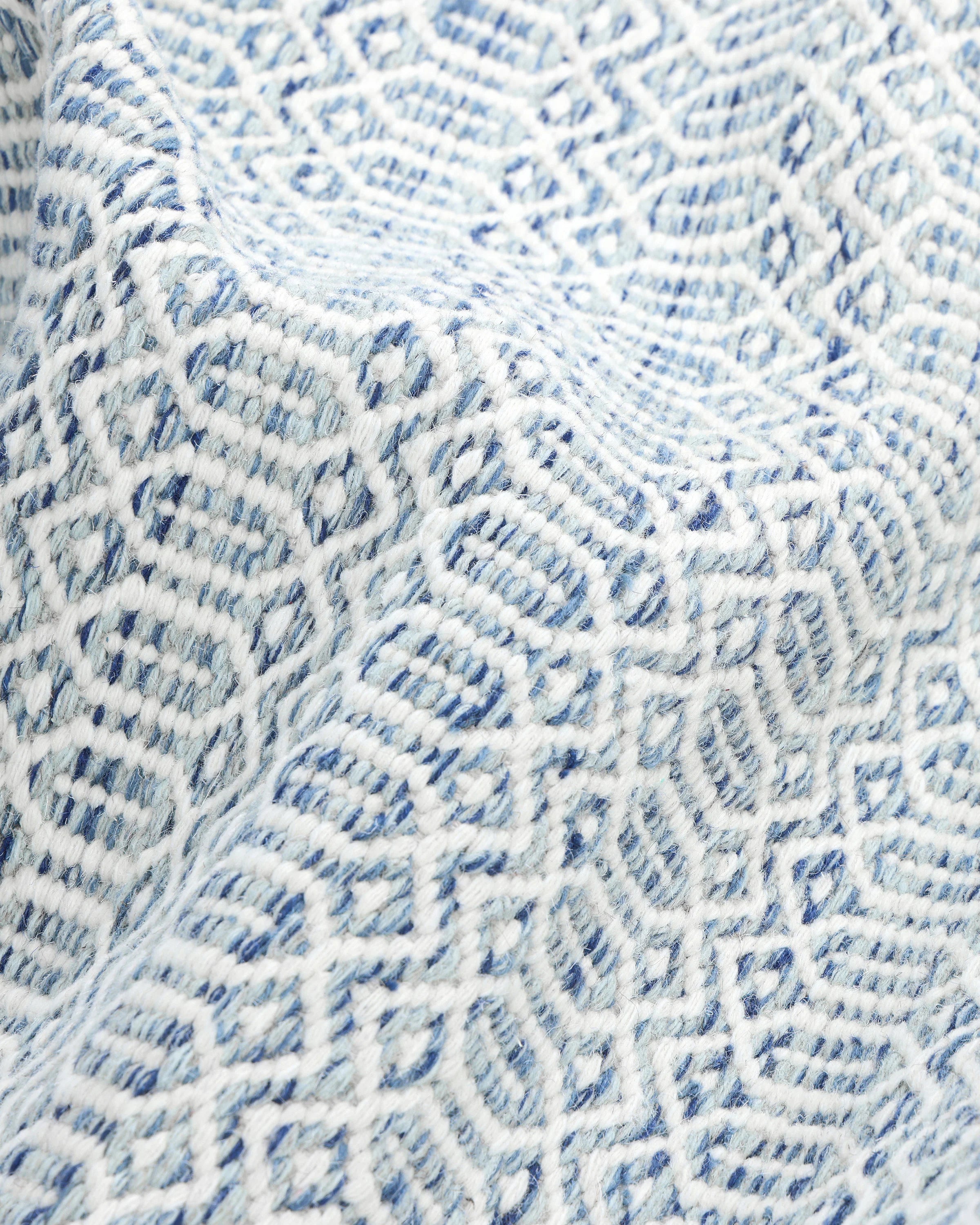 Vale Handwoven Wool Rug - 5' x 8' / Blue Secondary image