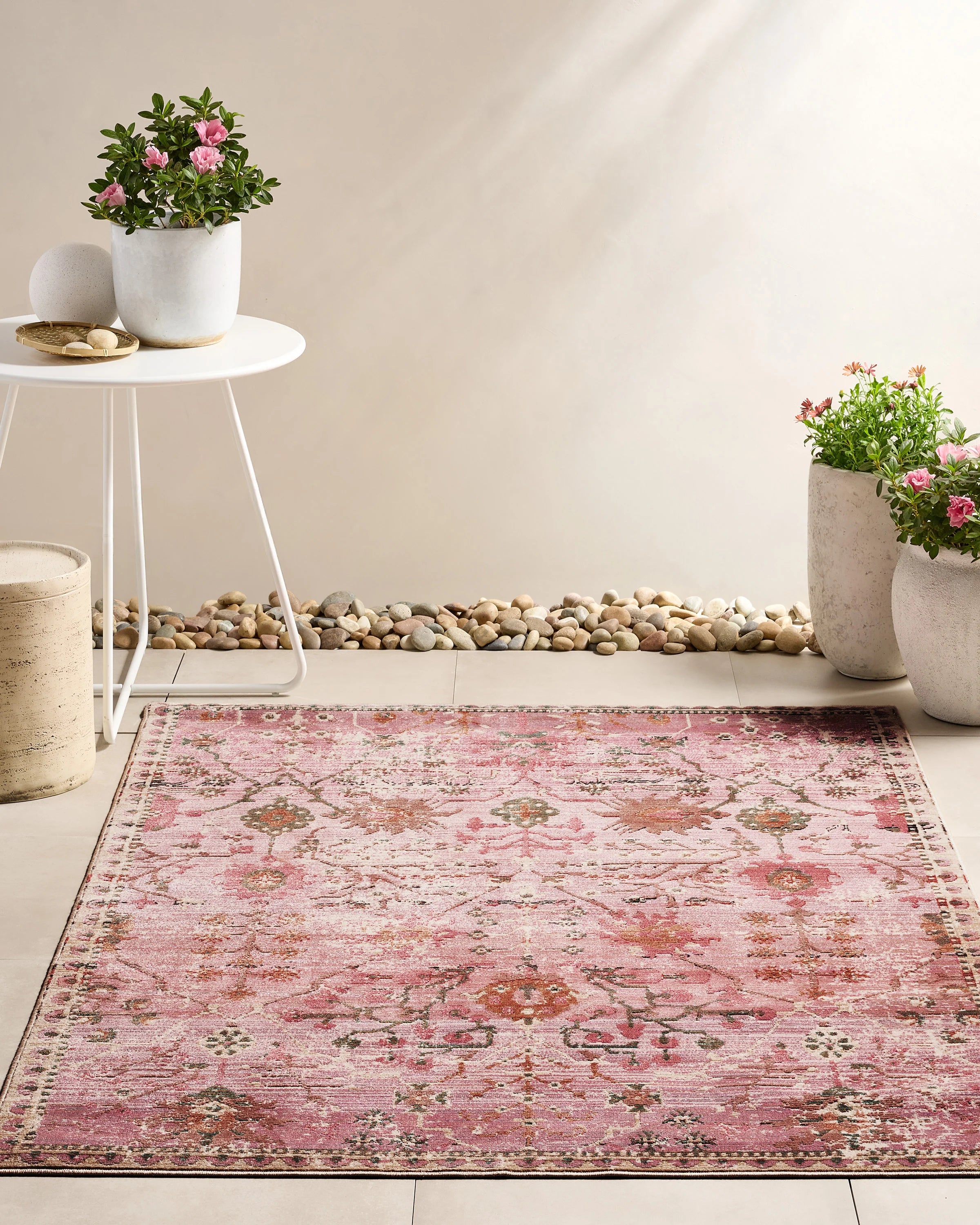 Talula Indoor/Outdoor Rug - 4' x 5'7" / Pink Secondary image