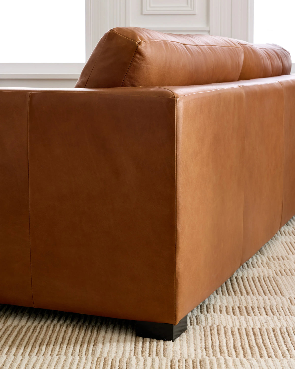 Sierra Curved Arm L Sectional in Leather - Right Arm / Auburn