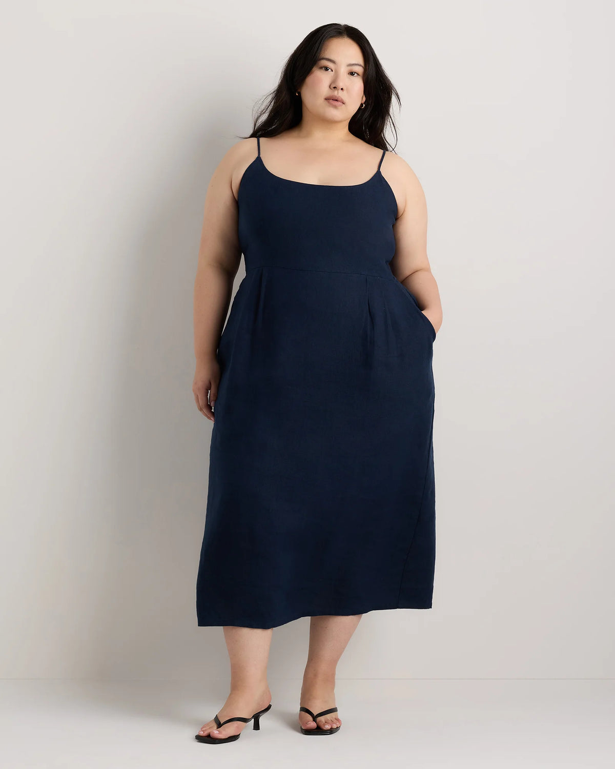 100% European Linen Scoop Neck Midi Dress - 1X / Deep Navy Main image