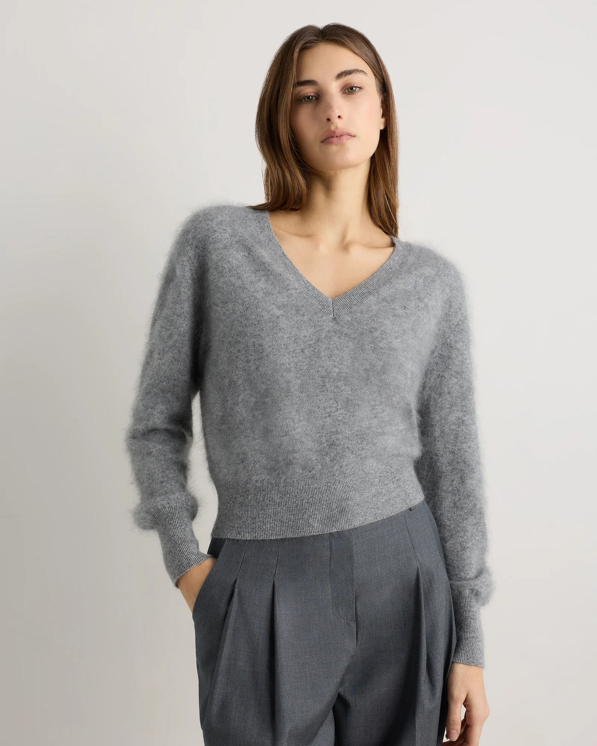 Brushed Cashmere Shrunken V-Neck Sweater - XS / Heather Grey Main image